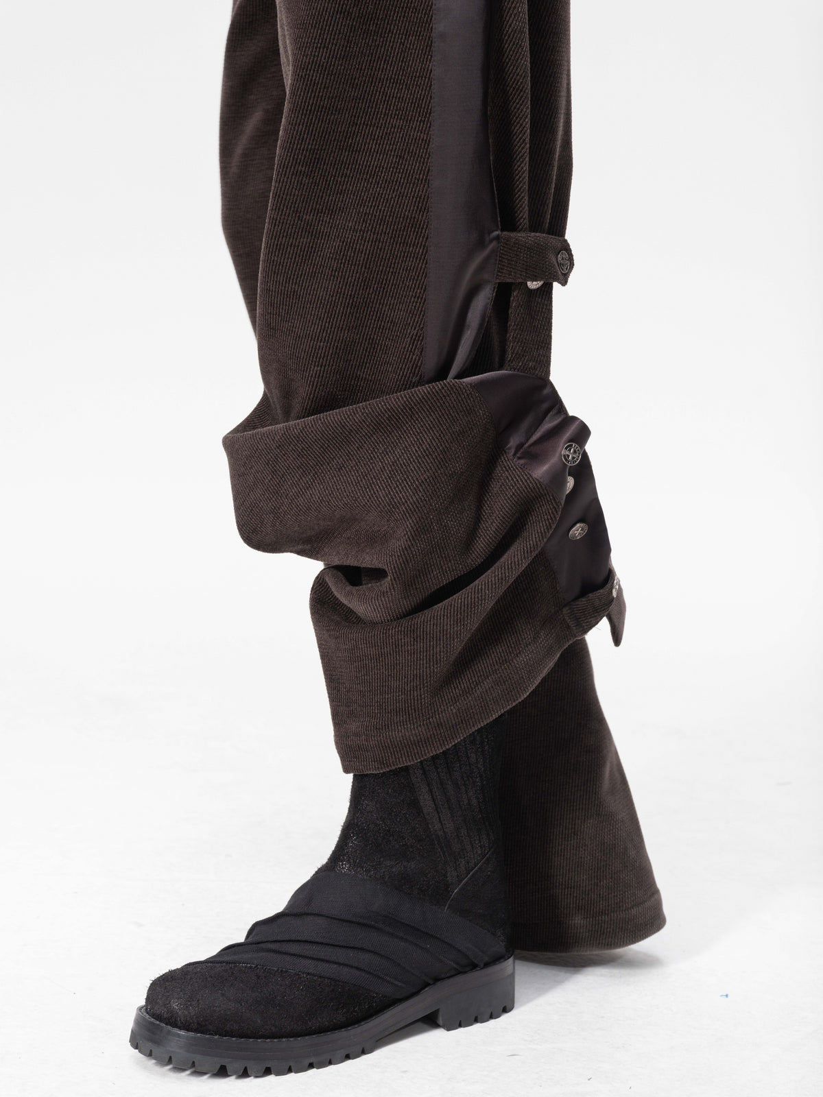 Row Button-Up Pants