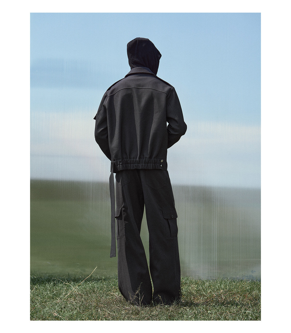 Pleated badge pocket cropped jacket
