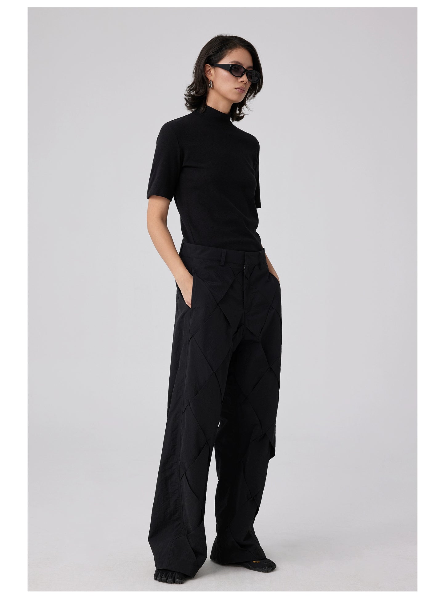 Slub knit slim turtleneck T-shirt