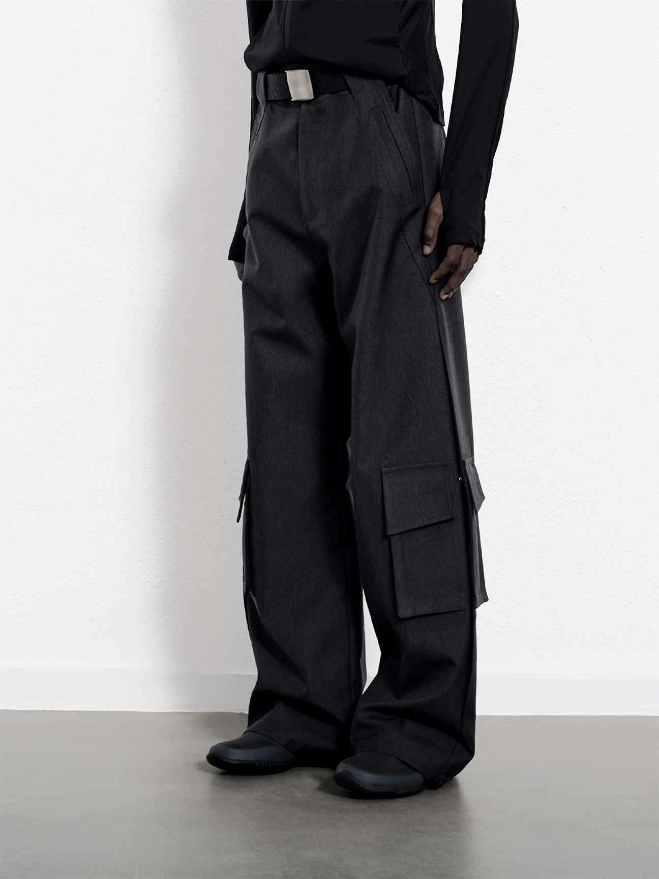 Waterproof multi-pocket straight Jeans