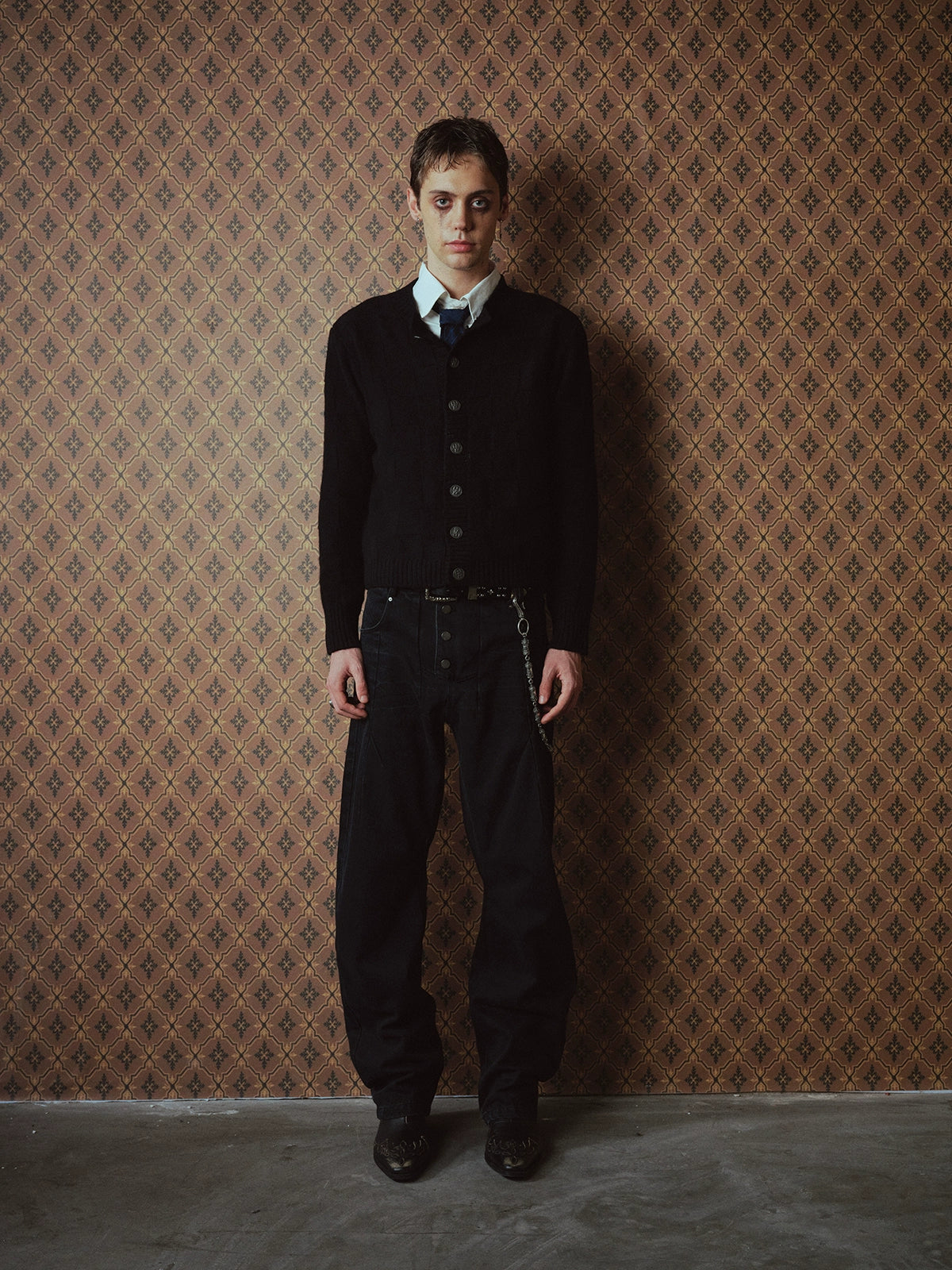 Lightning Placket Baffle Scimitar Washed Jeans