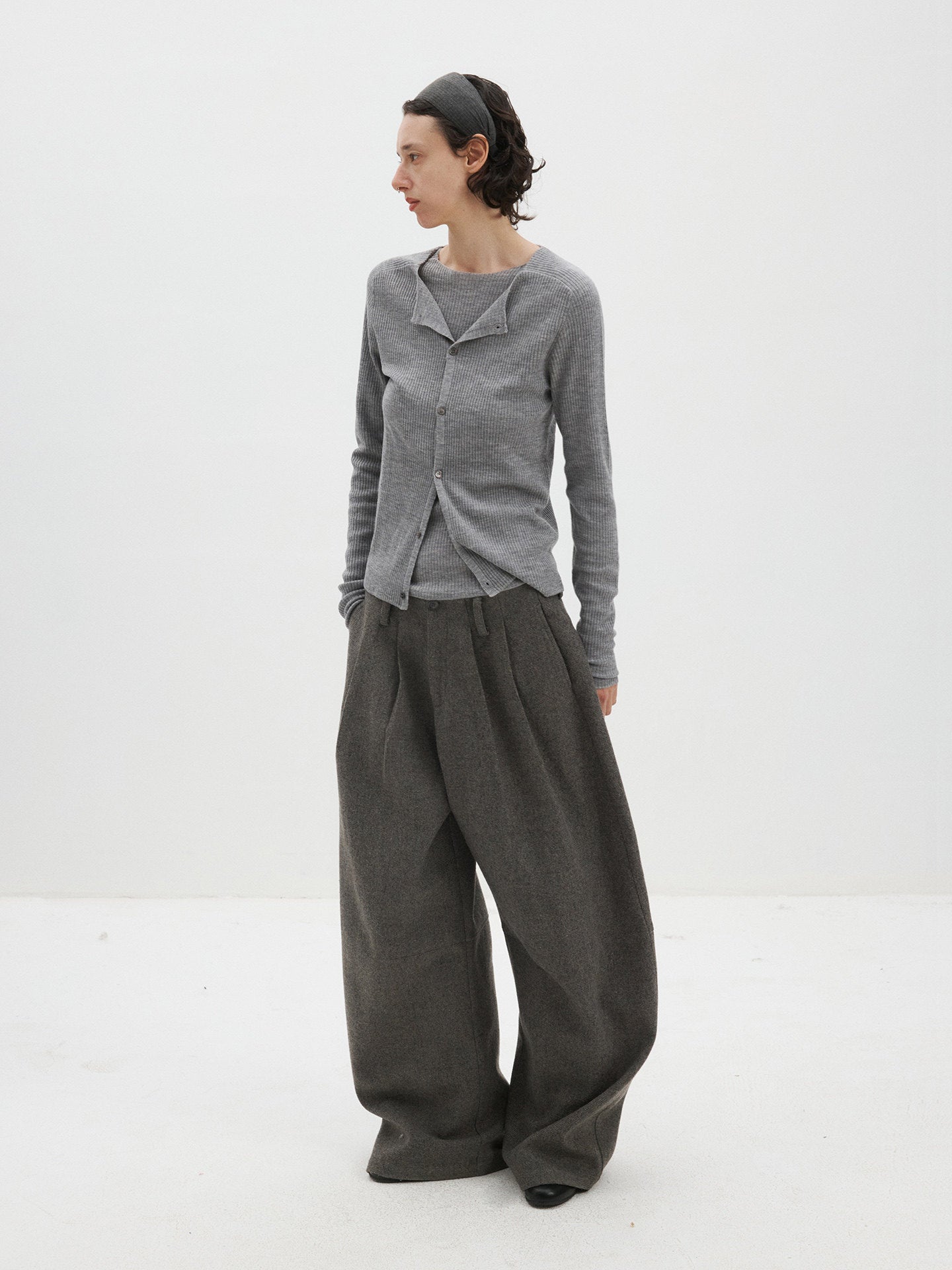 Layered crew neck long sleeve T-shirt