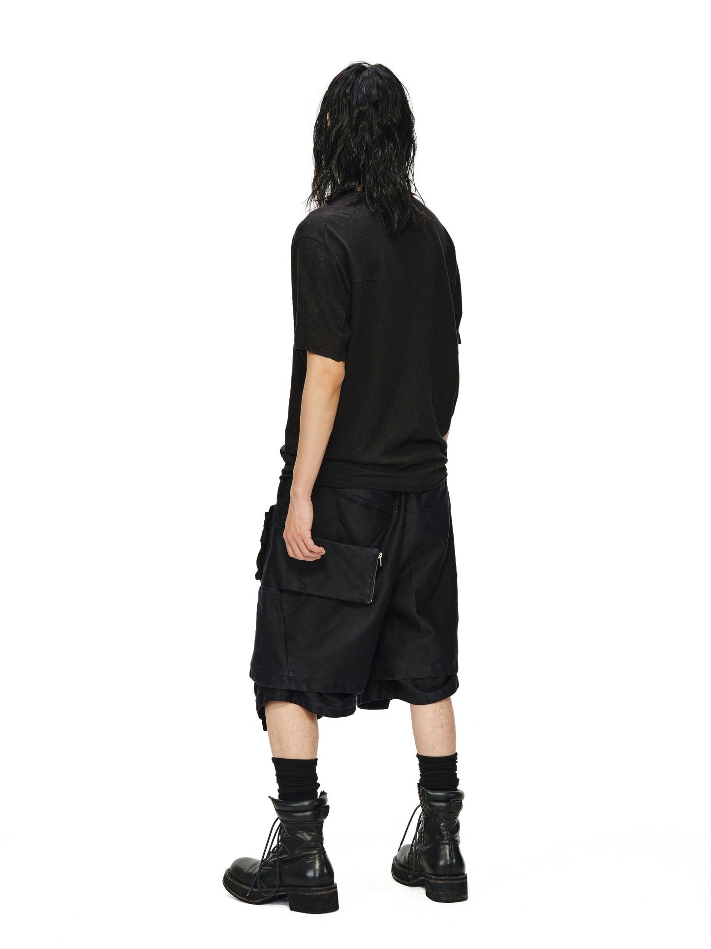Swathe Pocket Double Layered Hem Shorts