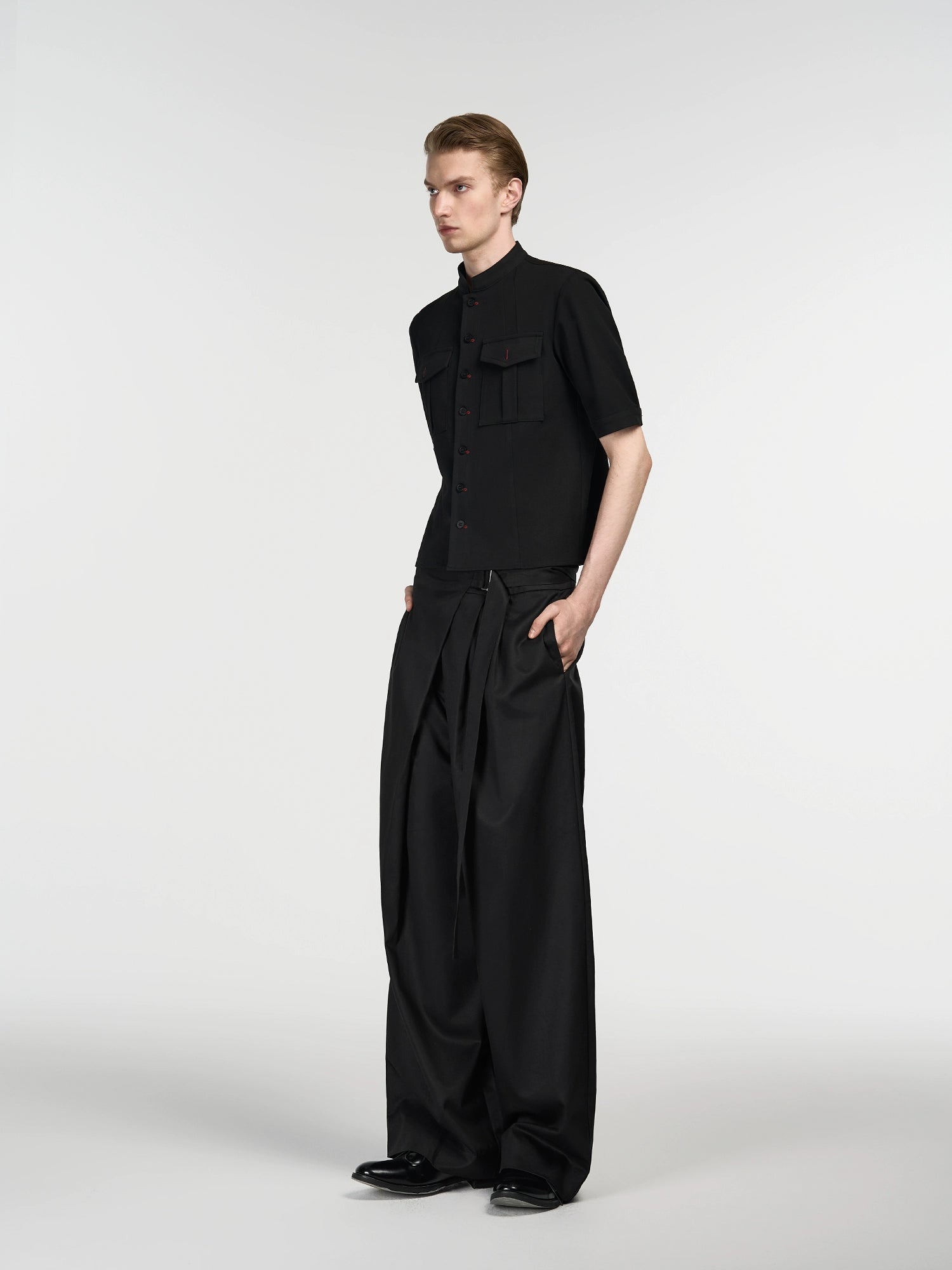 Faux skirt pleated trousers スラックス Faux skirt pleated trousers – Verist