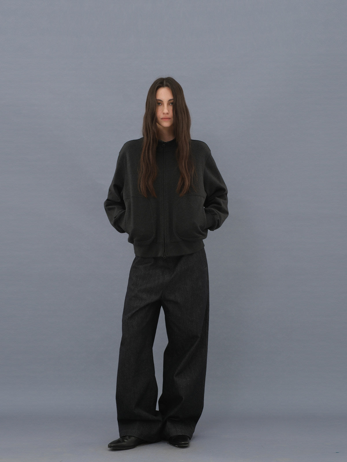 Fitted sweatshirt jacket