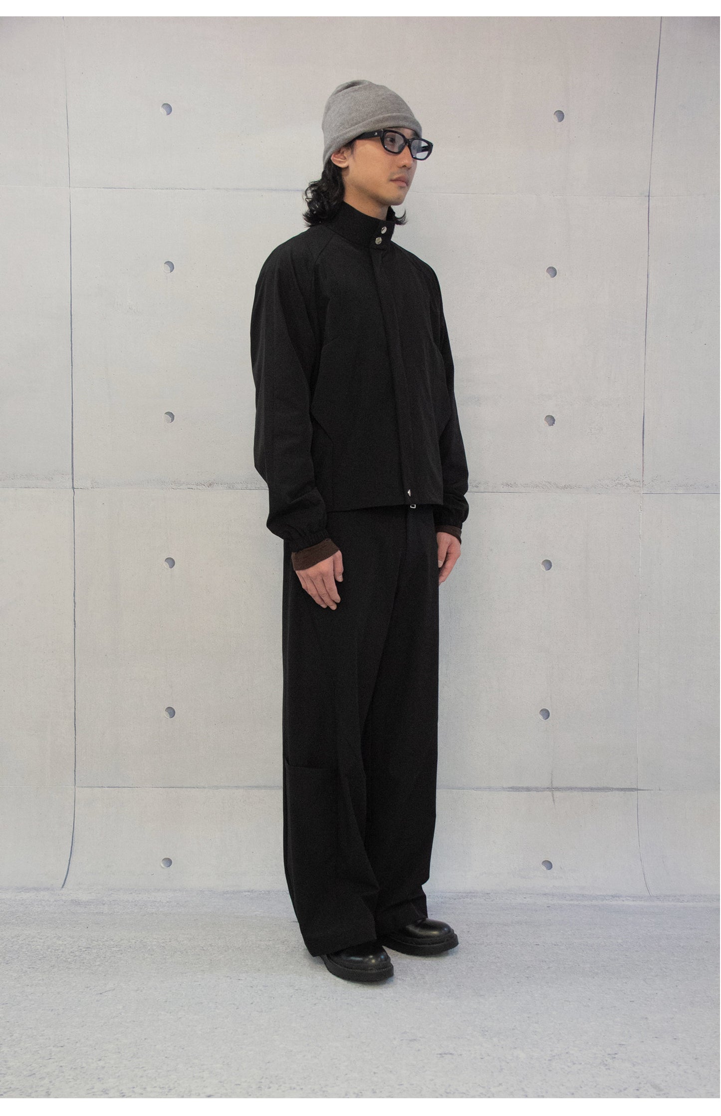 Tailored zip short jacket