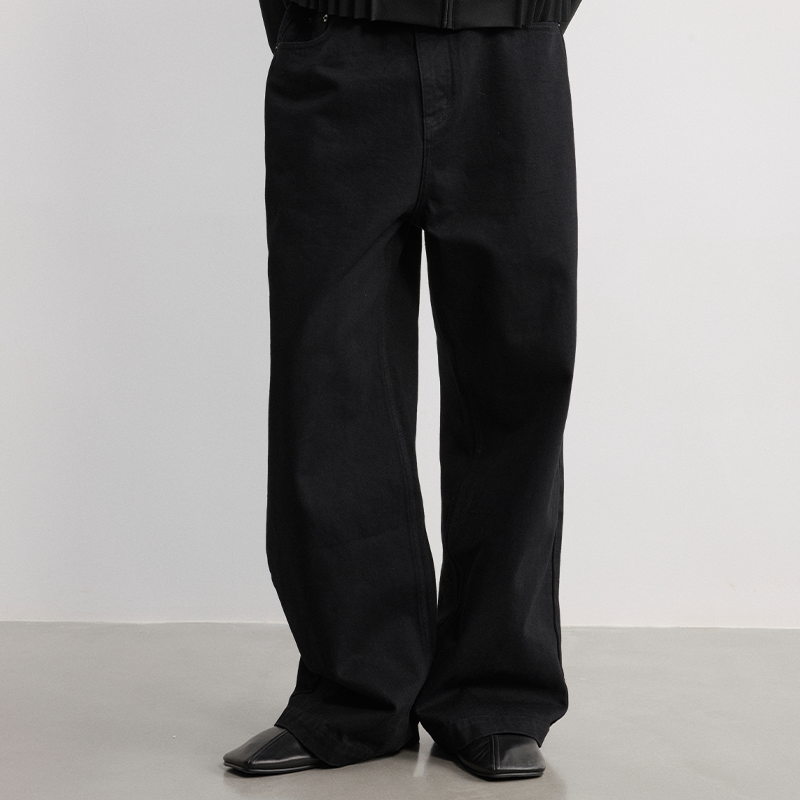 Slip Pocket Straight Jeans