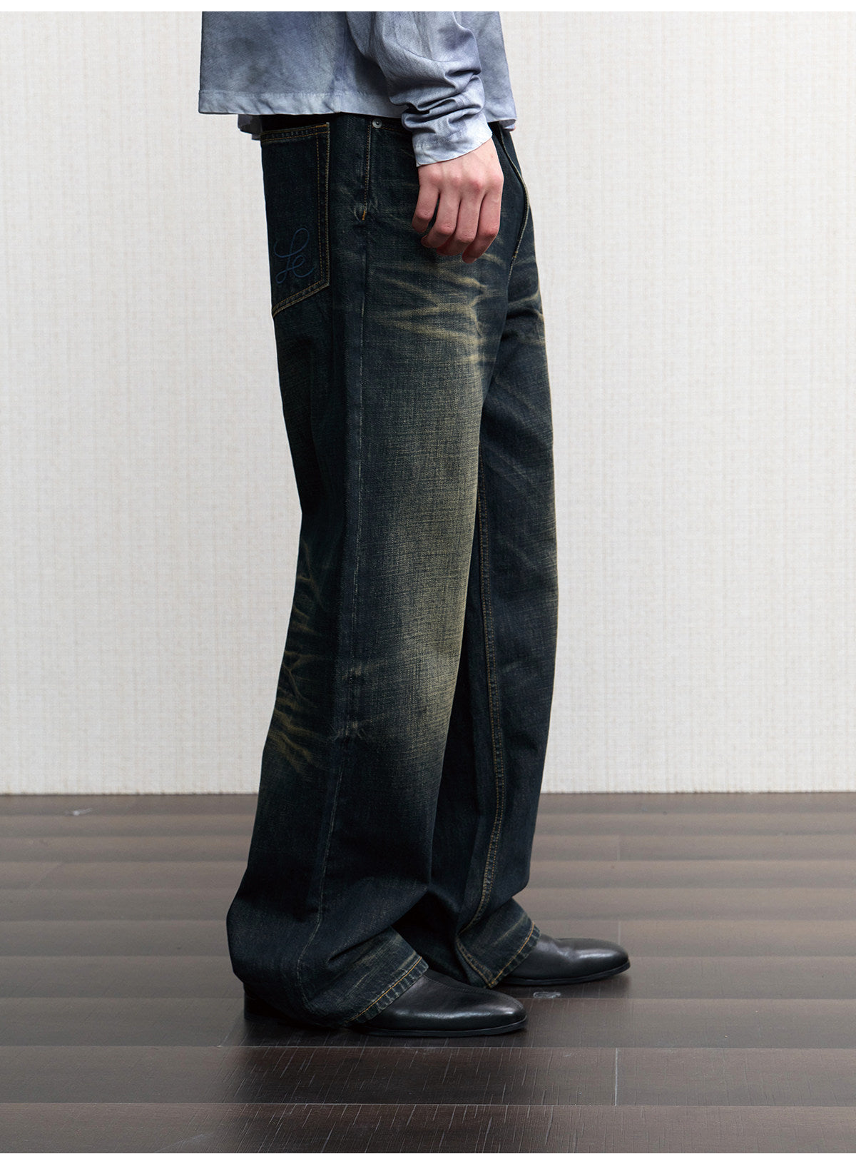 Vintage washed jeans