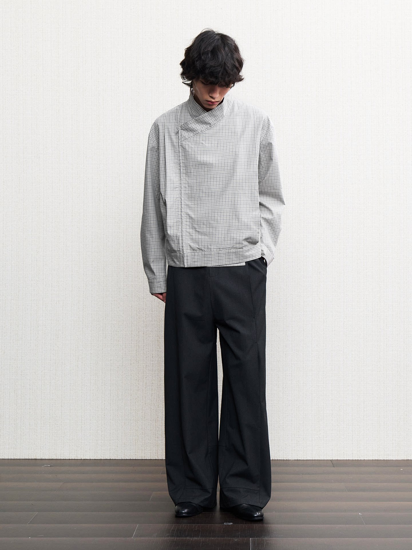 Fishing Net cross-collar pleated jacket