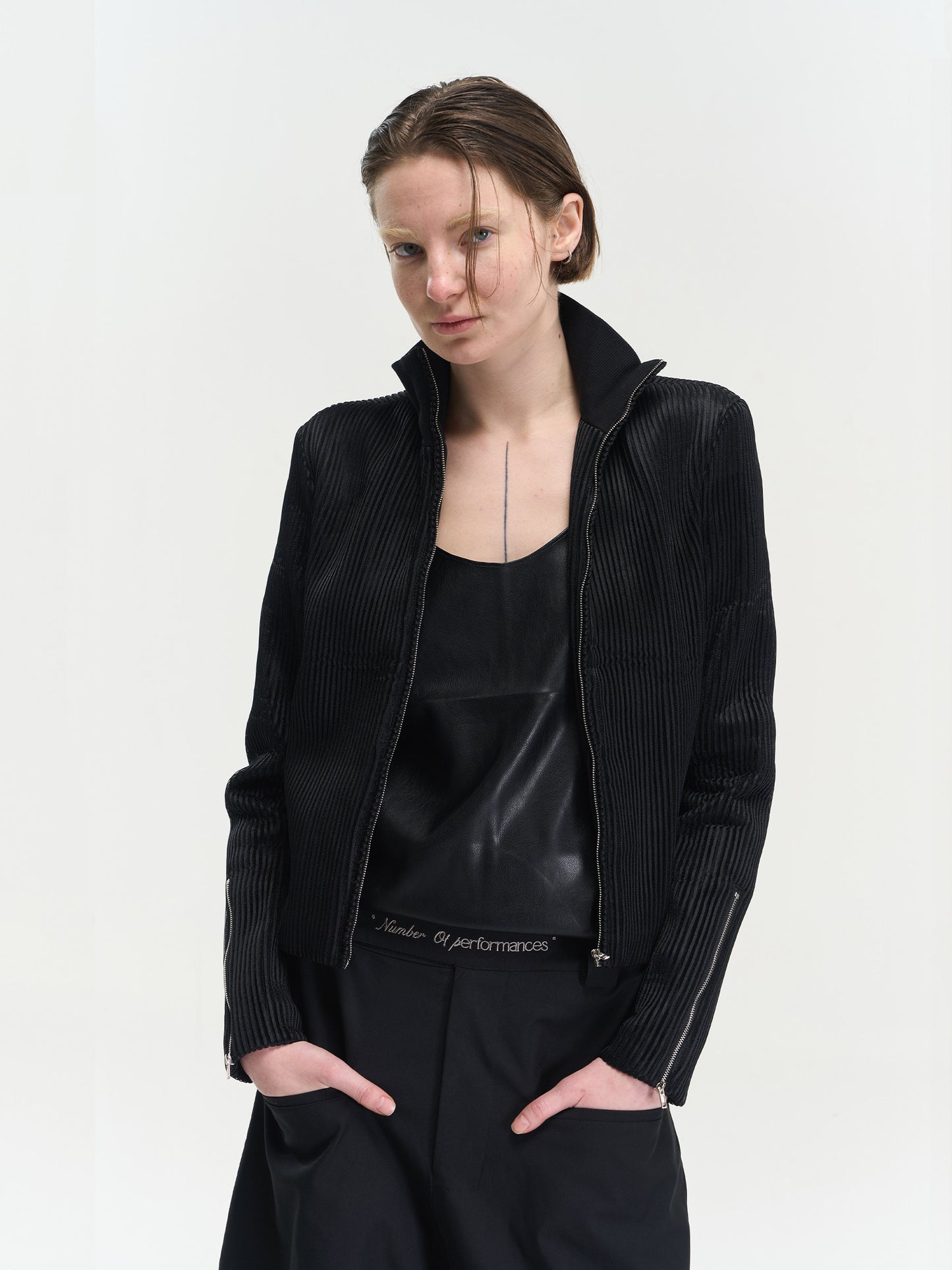 Pit strip hump shoulder jacket