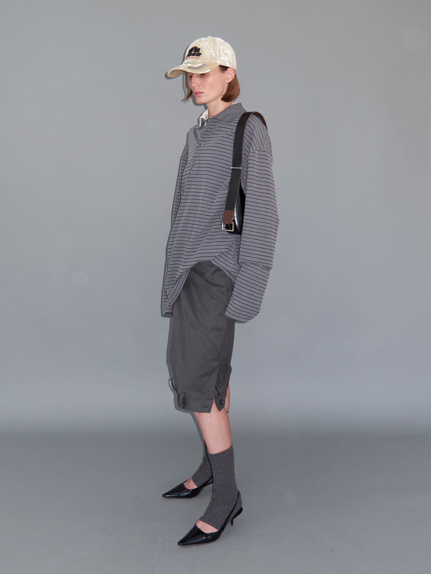 Flipped asymmetry waist suit skirt