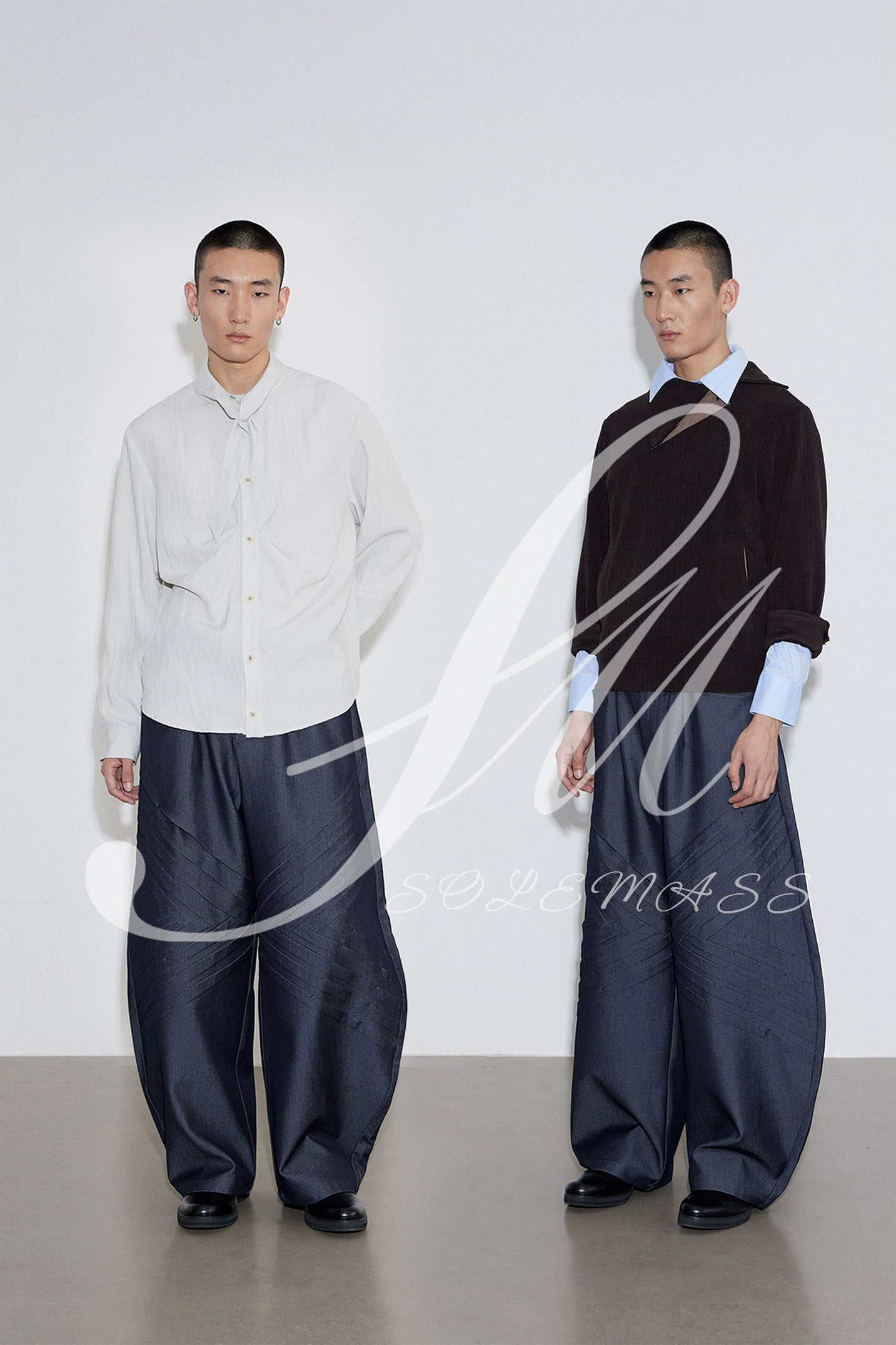 Scimitar Pleated 3D Cut Trouser