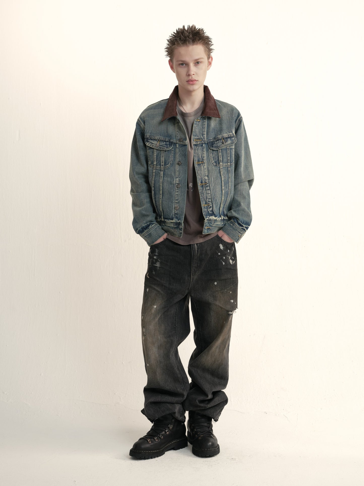 BOOT CUT JEANS