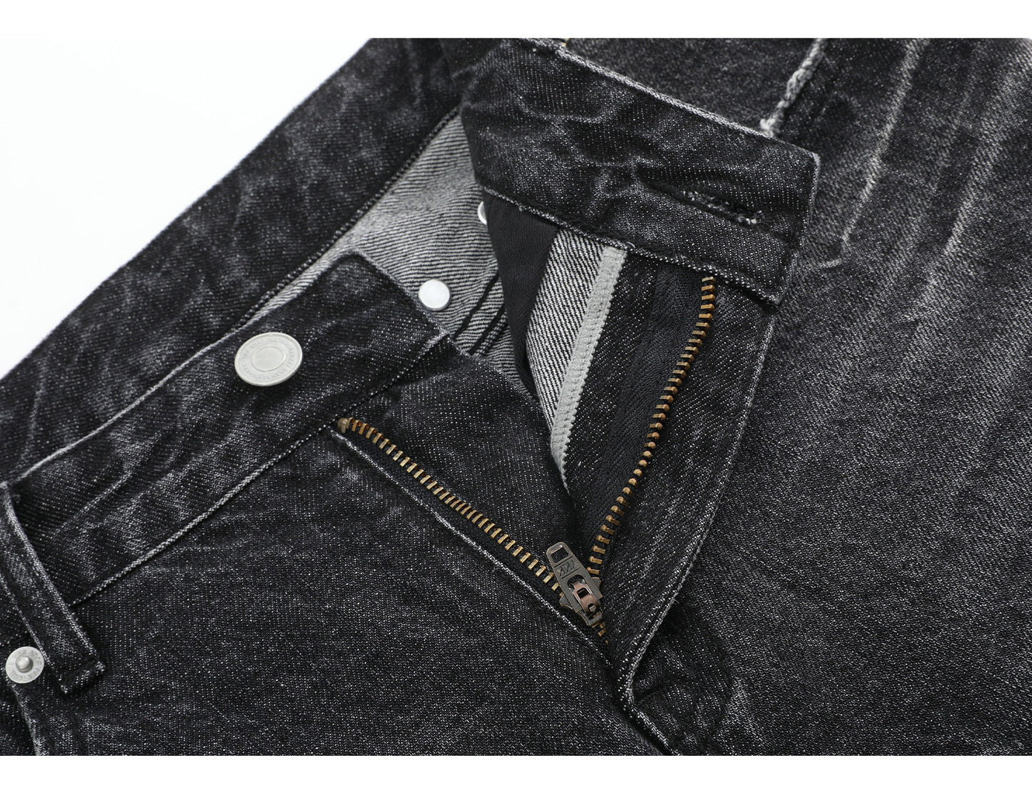 Vintage destroy skinny studded jeans