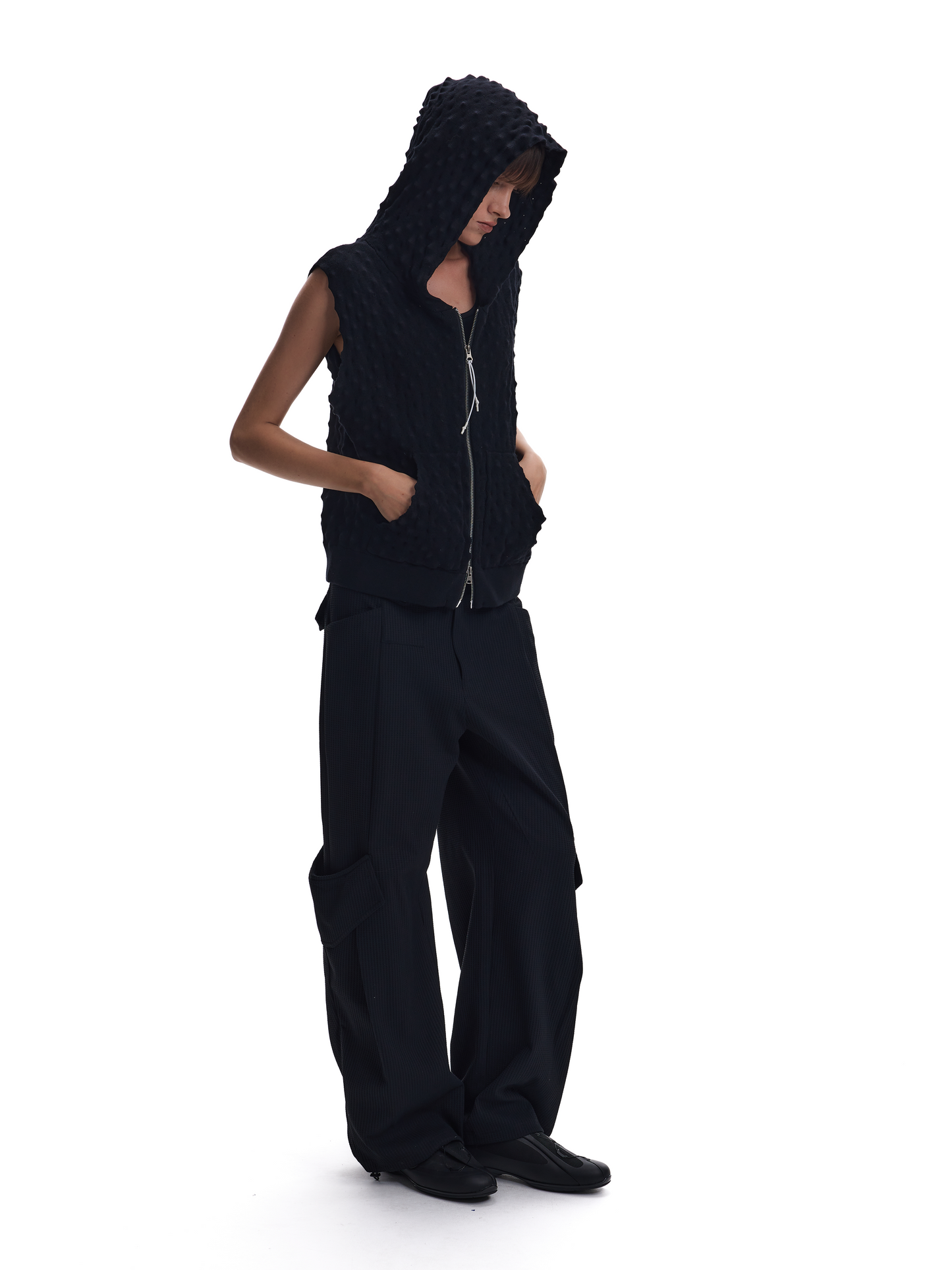 Waffle texture pocket pleated pants