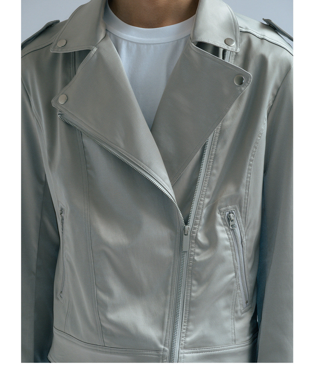 Glossy vintage cropped jacket