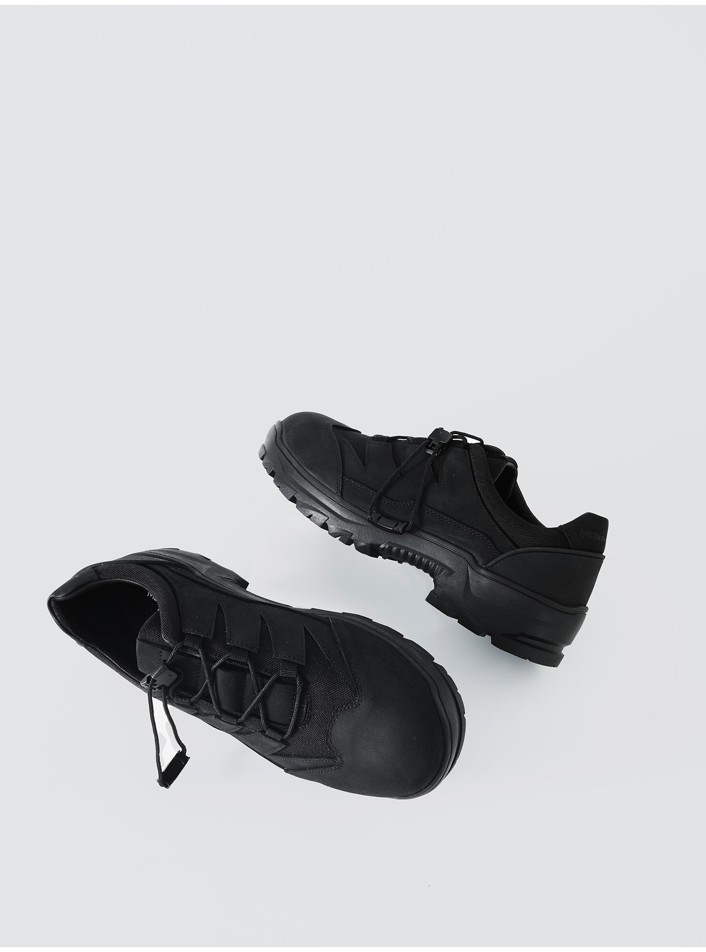 Sentinel waterproof low-top sneaker
