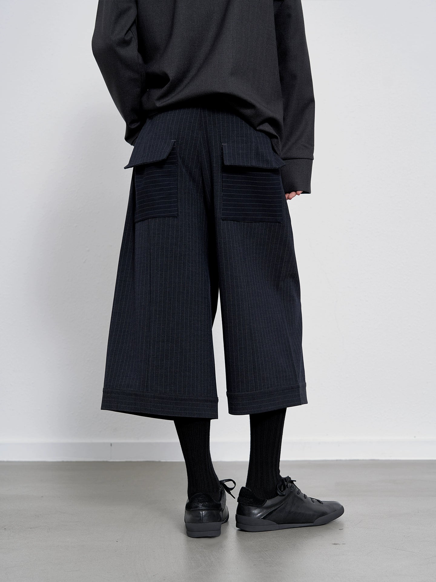 Stripe Cut Over Shorts