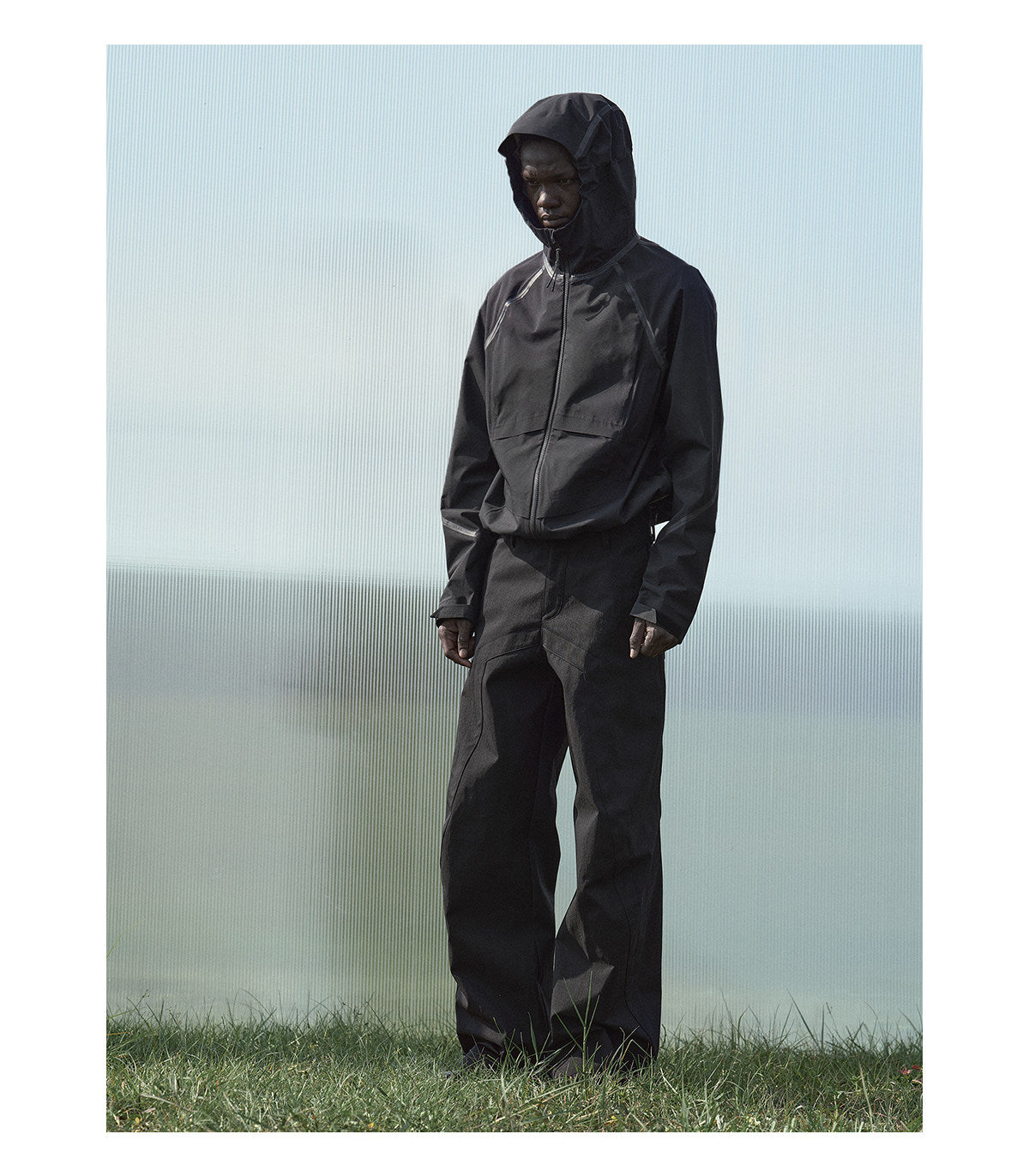 Multi-pocket functional outdoor jacket