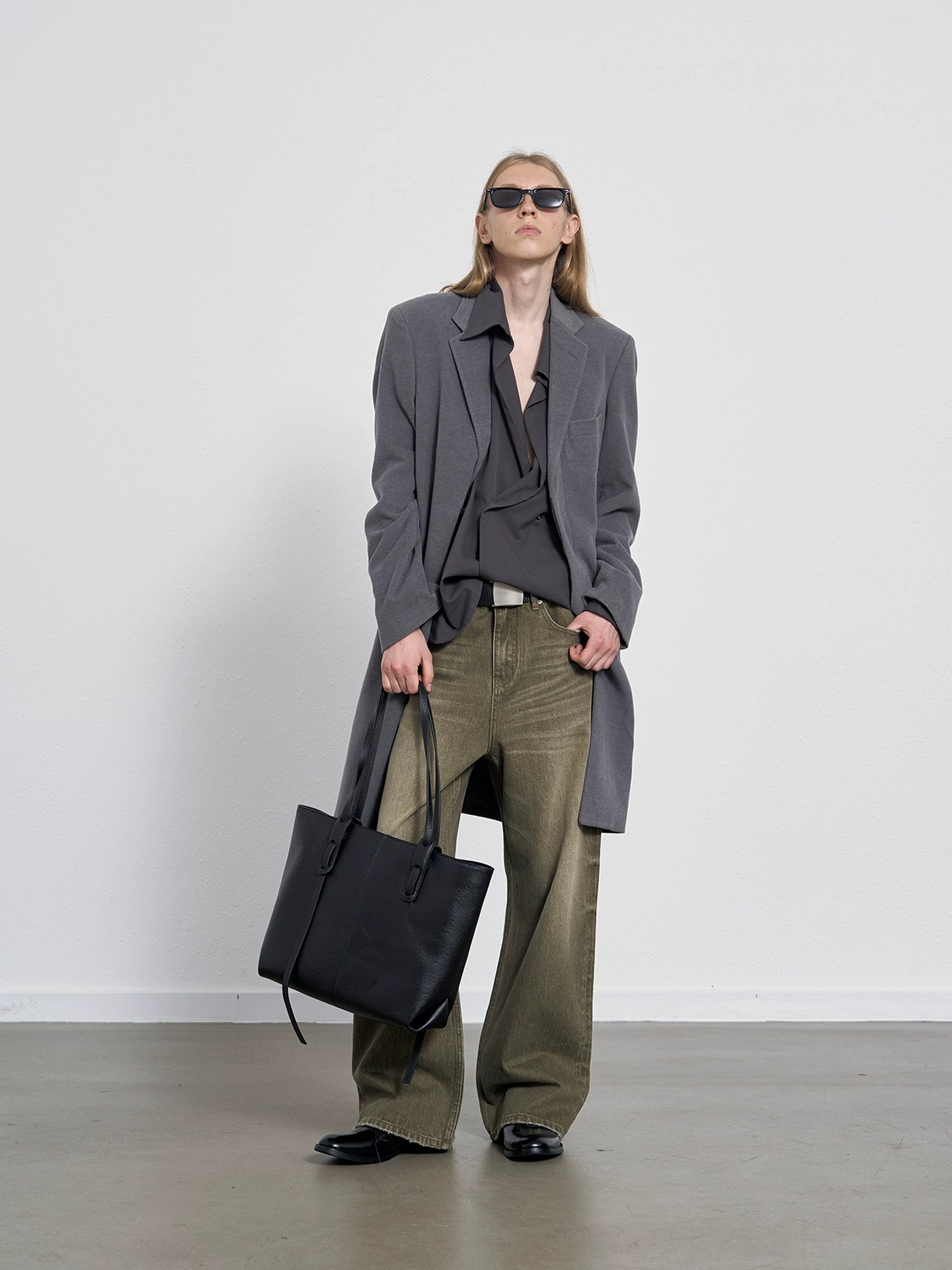 Sand wash Mid-rise Jeans