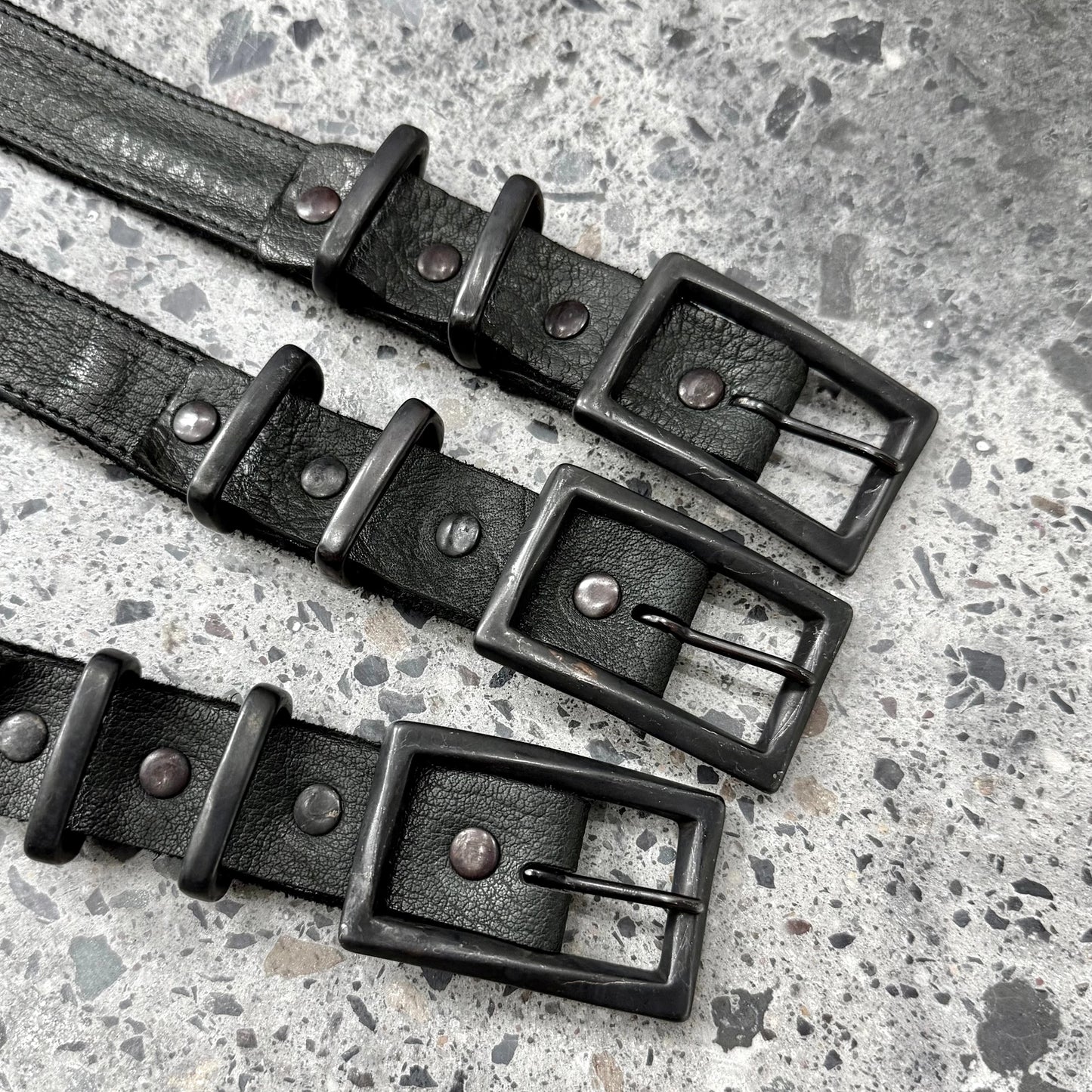 niddeguepes Vintage distressed copper buckle belt