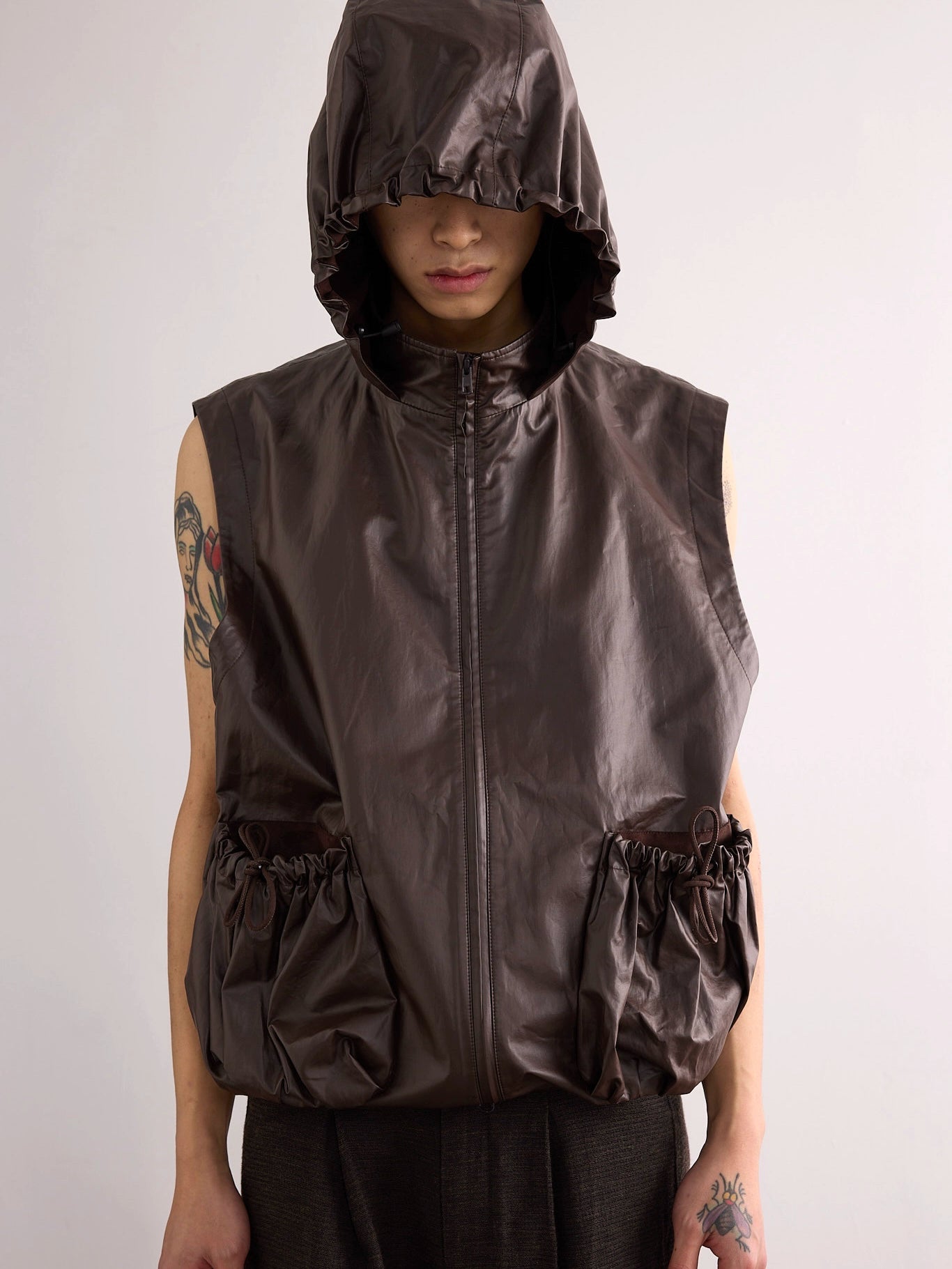 Coated Drawstring Hooded Vest M06