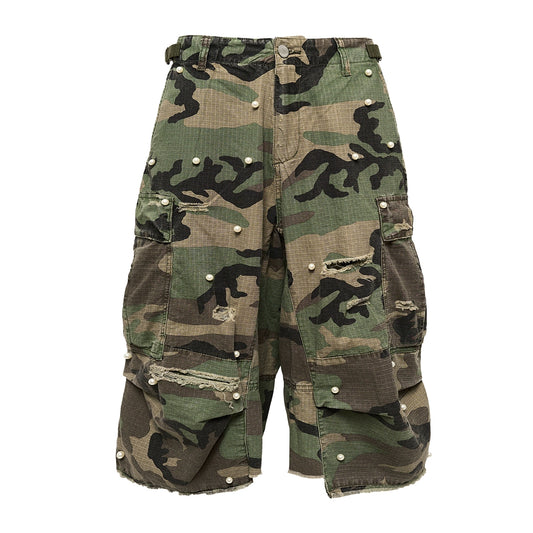 Baggy camouflage ripped pearl cargo shorts