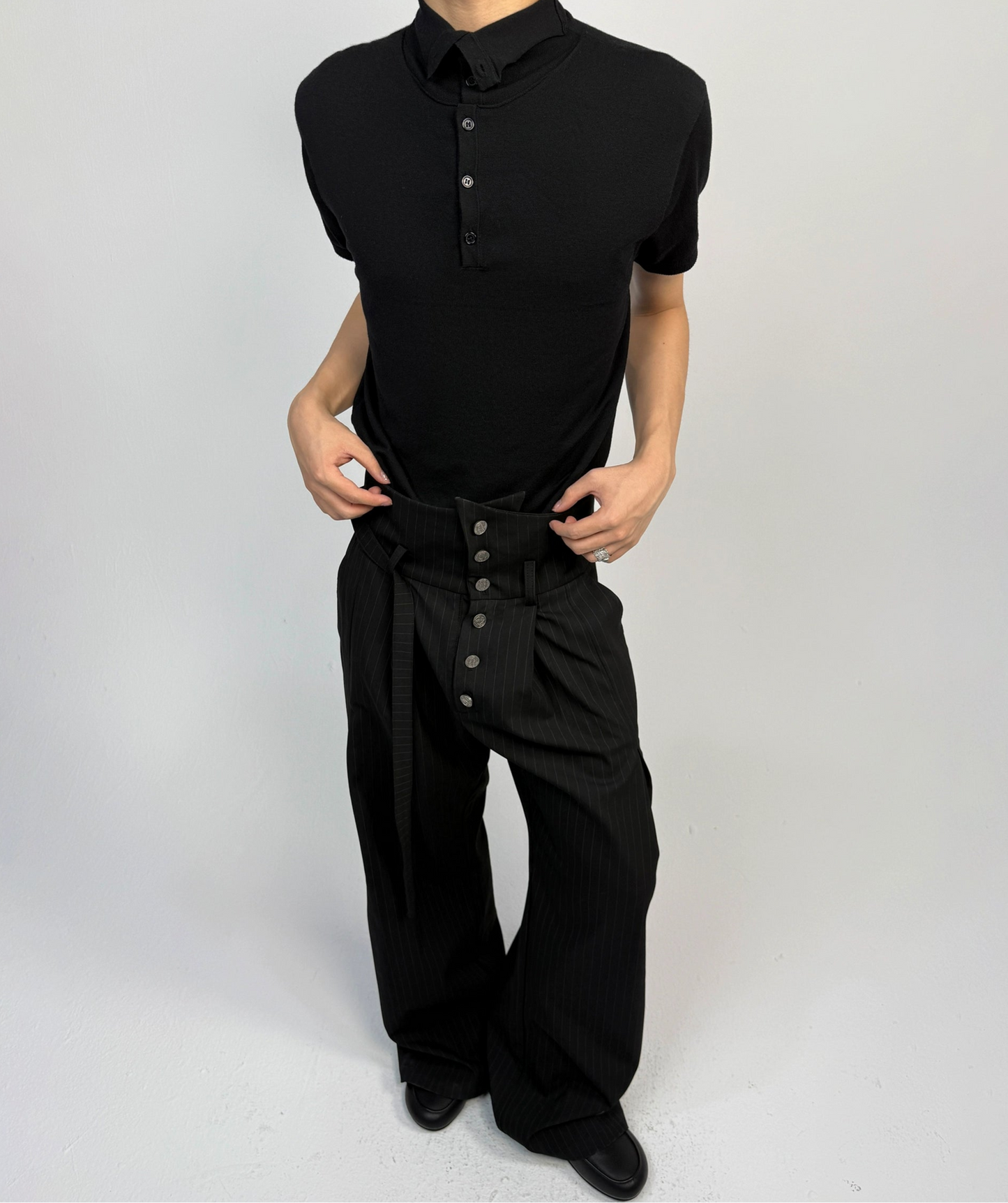 Zen embroidery bootcut Button trousers