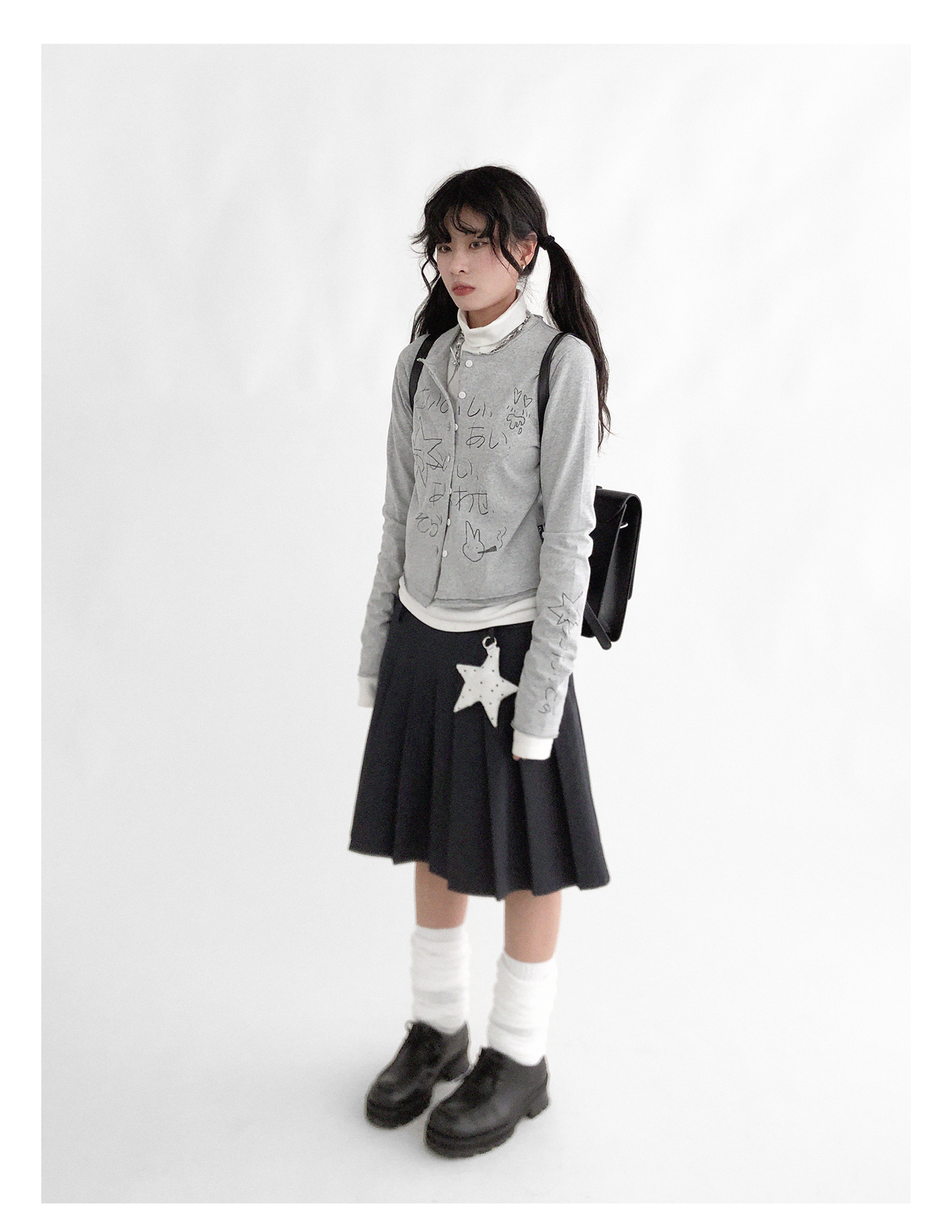 Pleated skirt