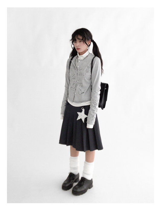 Pleated skirt
