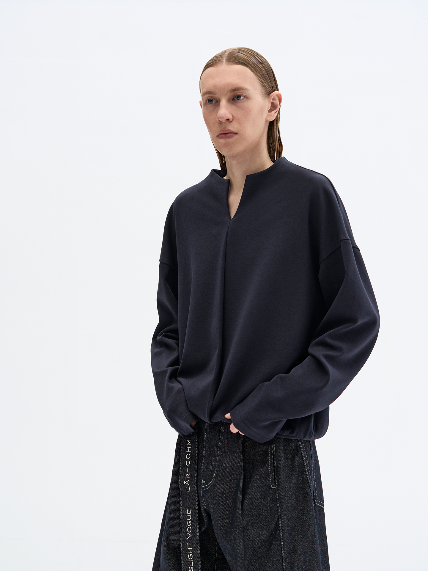 V-Neck Pleats Long sleeve T-shirt