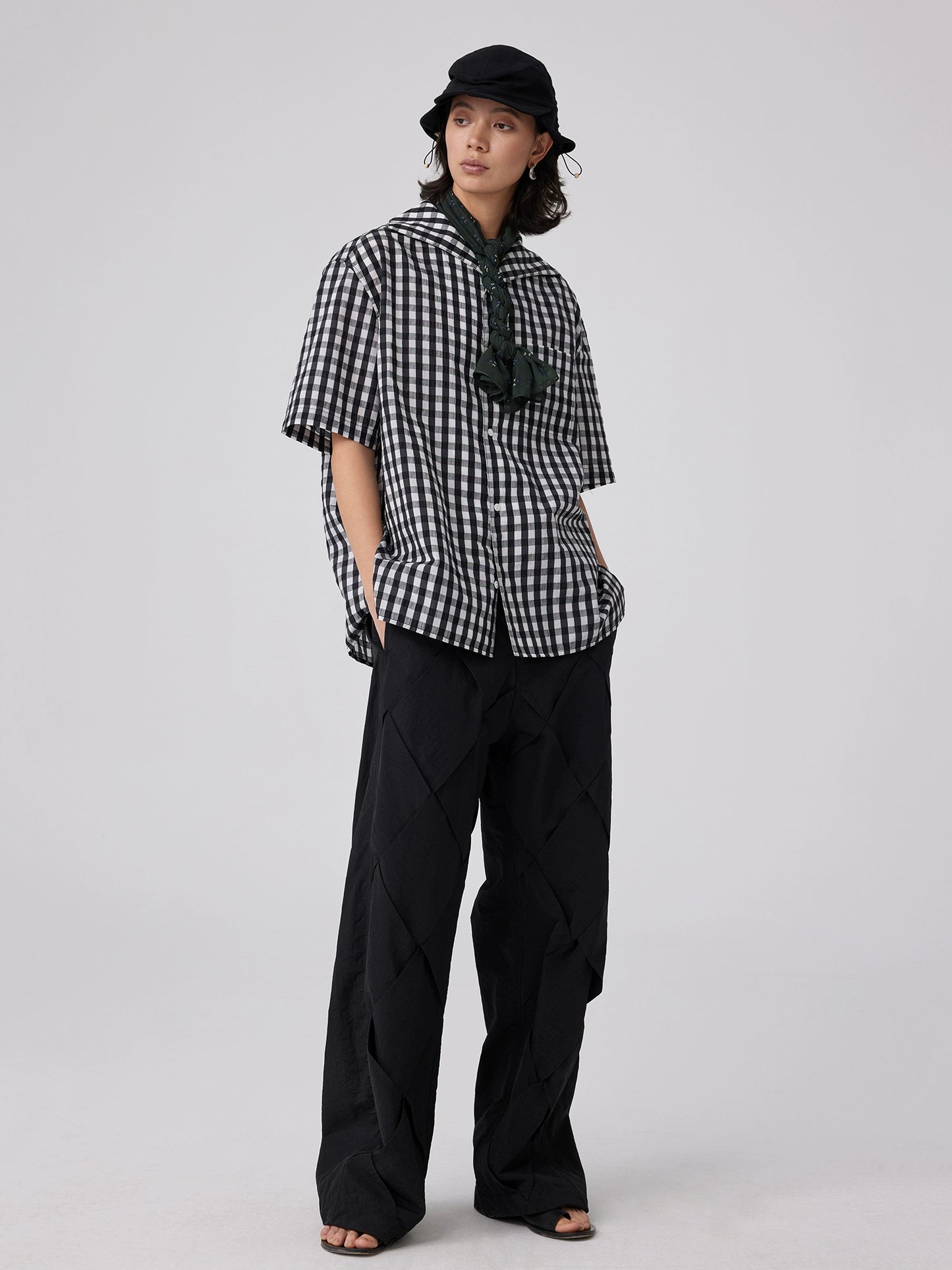Nylon knit Braided Trousers