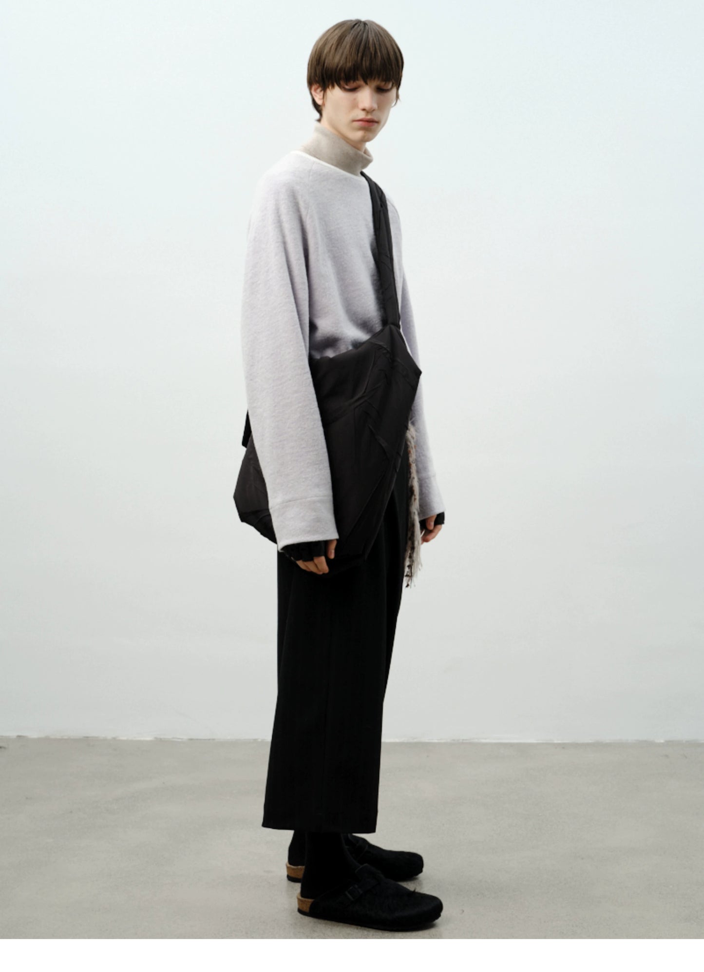 GRAINMUSTARD Thinsulate Cotton Pressed Shoulder Bag