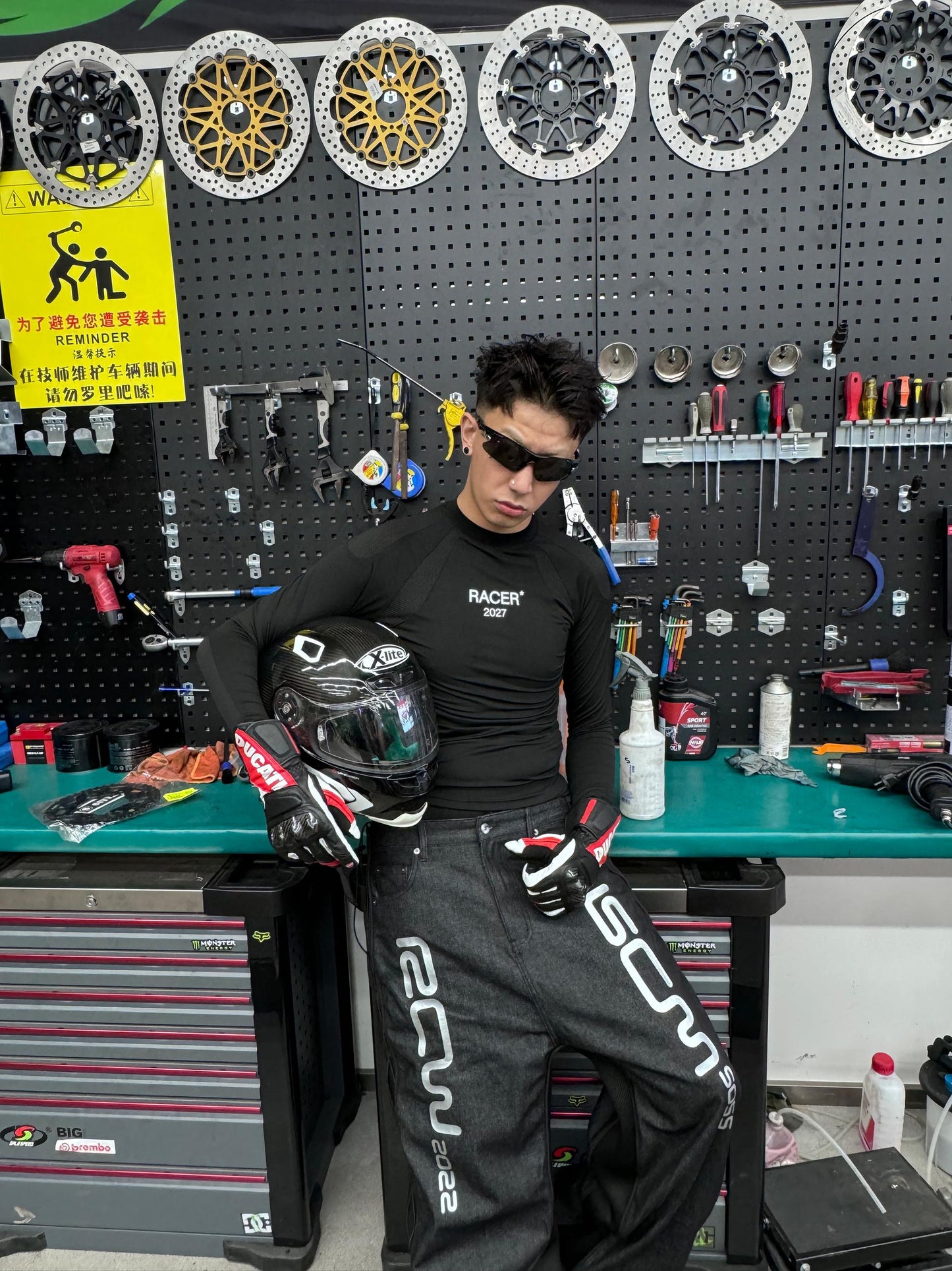 90s black mesh stitching reflective silver denim jeans