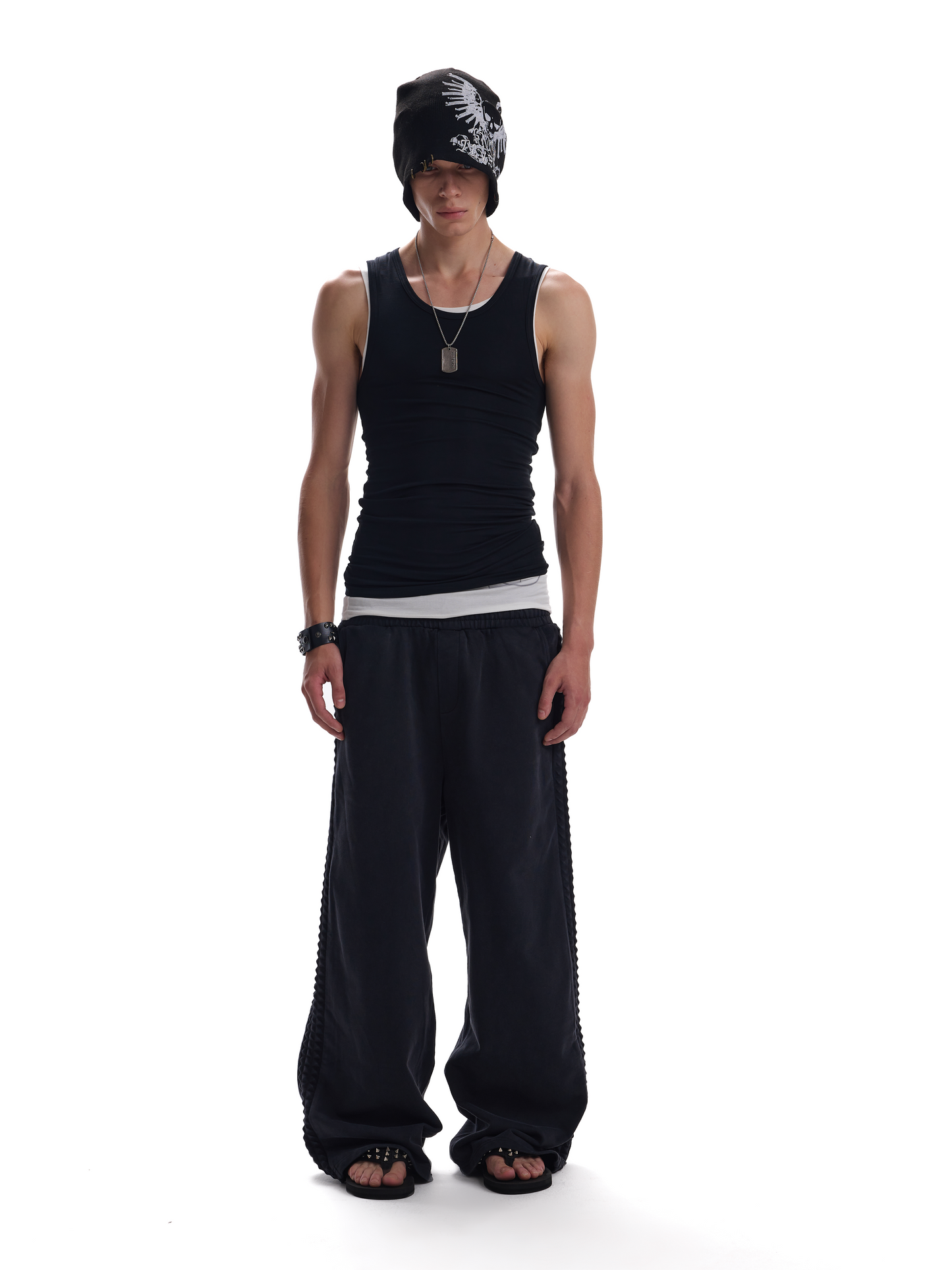 Embossed riveted 3D baggy sweatpants