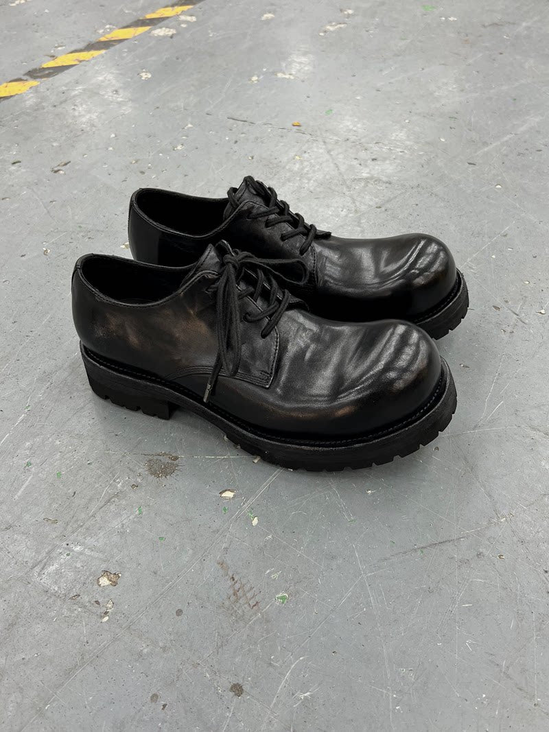 Hand-stitched horse skin Derby
