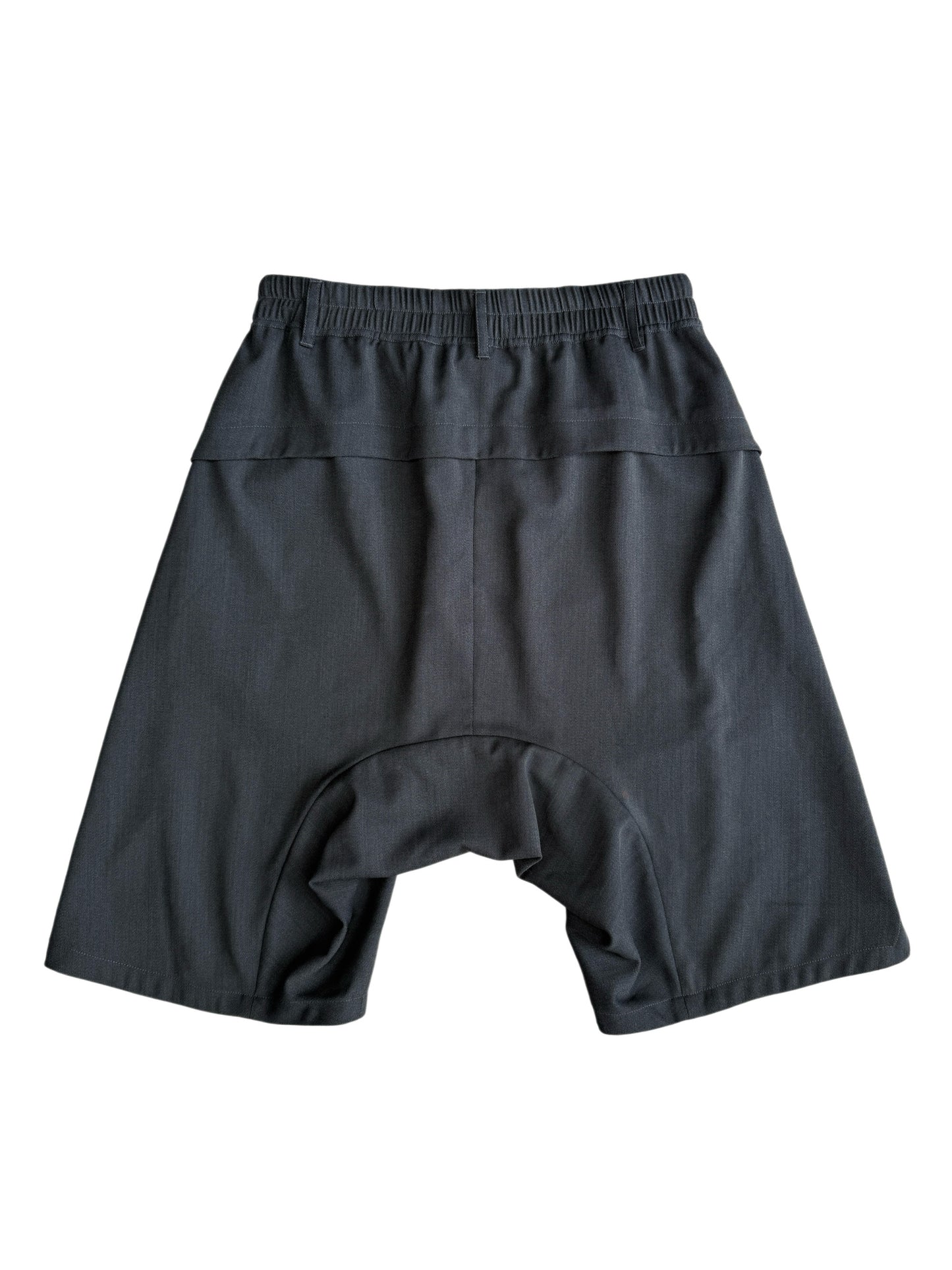 Six-point dress pants