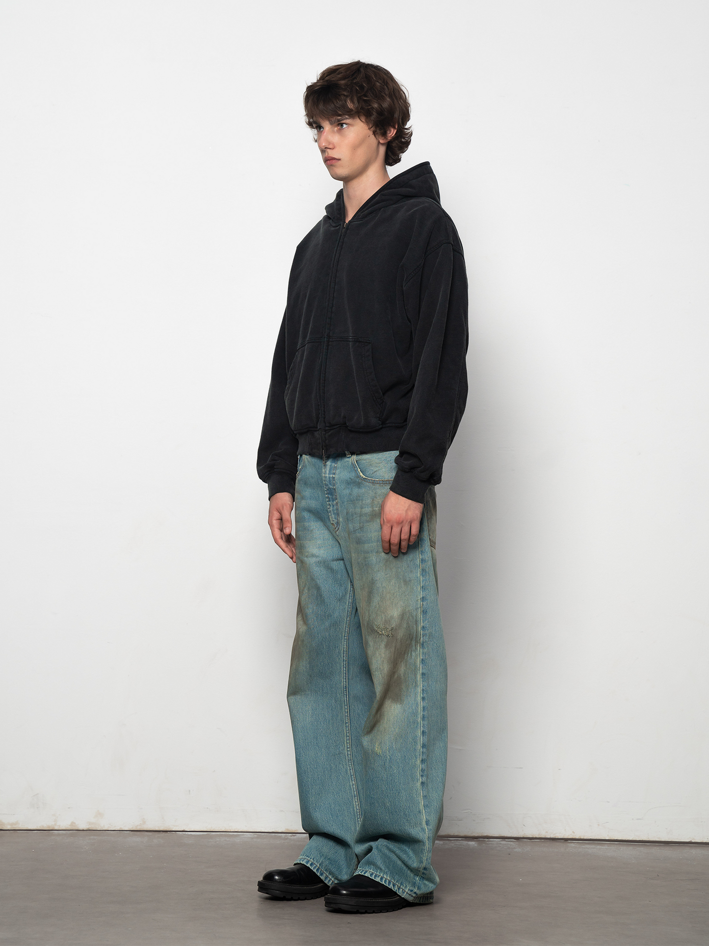 VINTAGE BOXY ZIP HOODIE