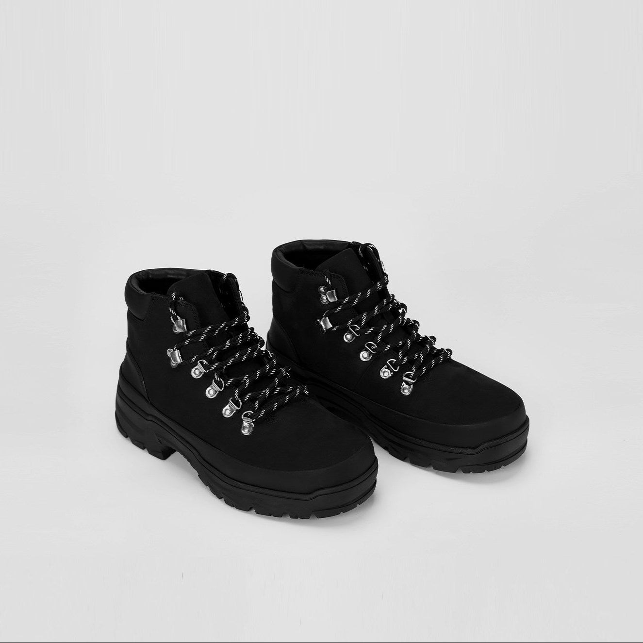 Waterproof Calf Leather Trekking boots