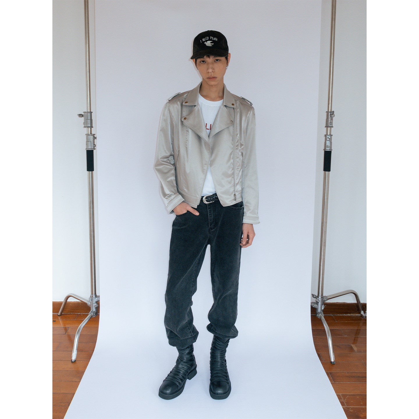 Glossy vintage cropped jacket