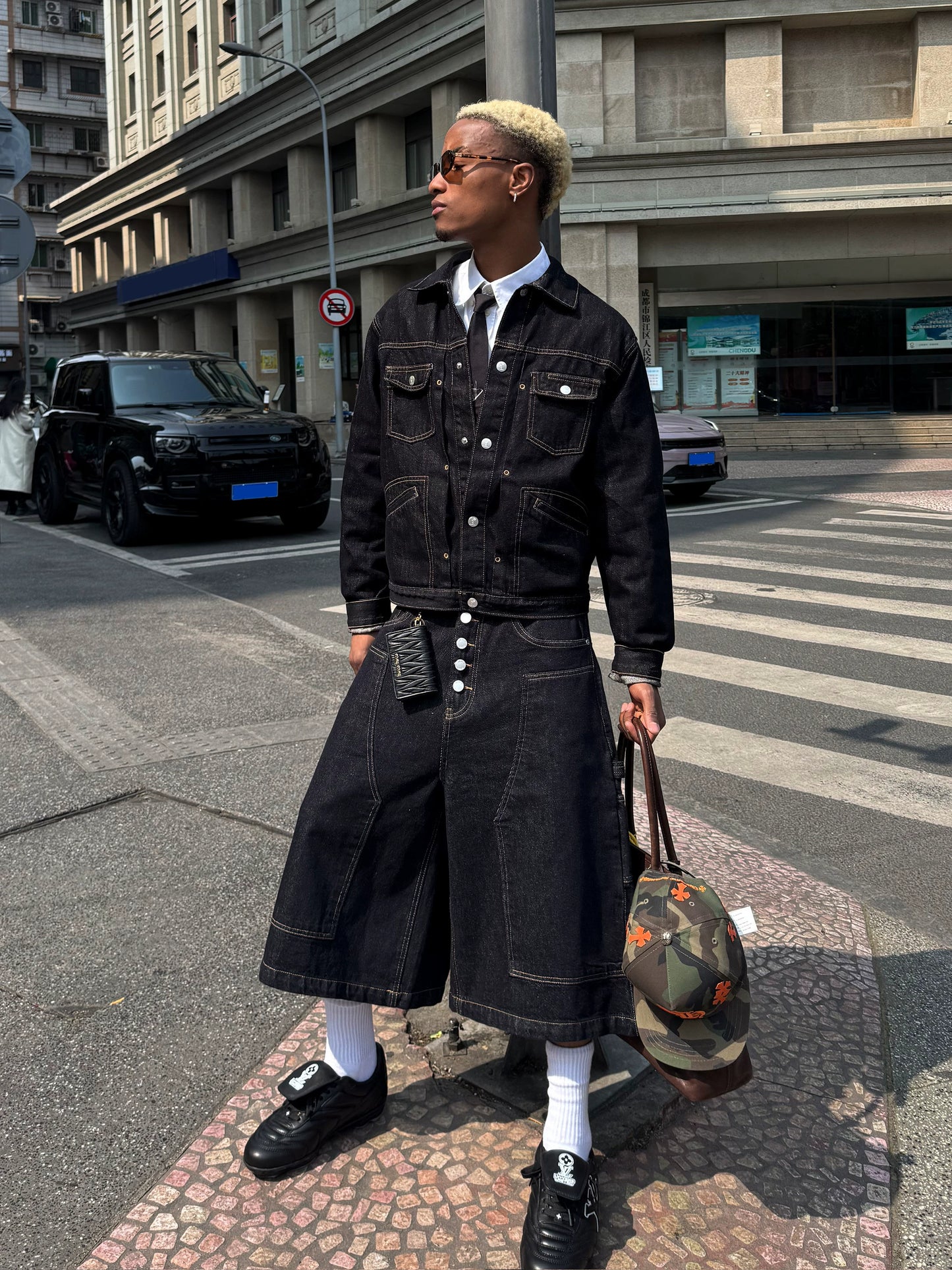 Washed raw short denim jacket