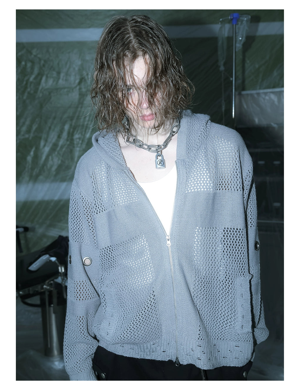 Cut-out Texture Hoodie