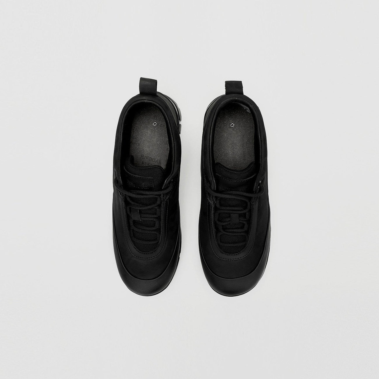 Streamline V-sole retro shoes
