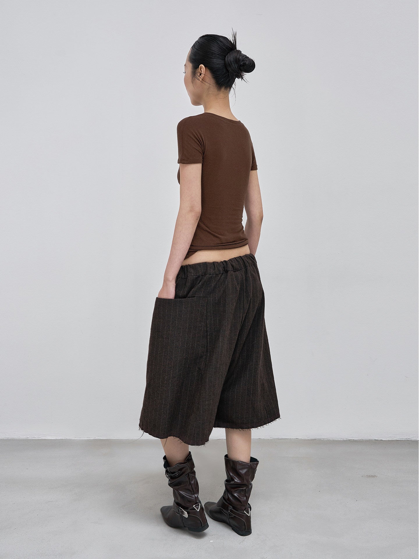 Loose edge drawstring shorts