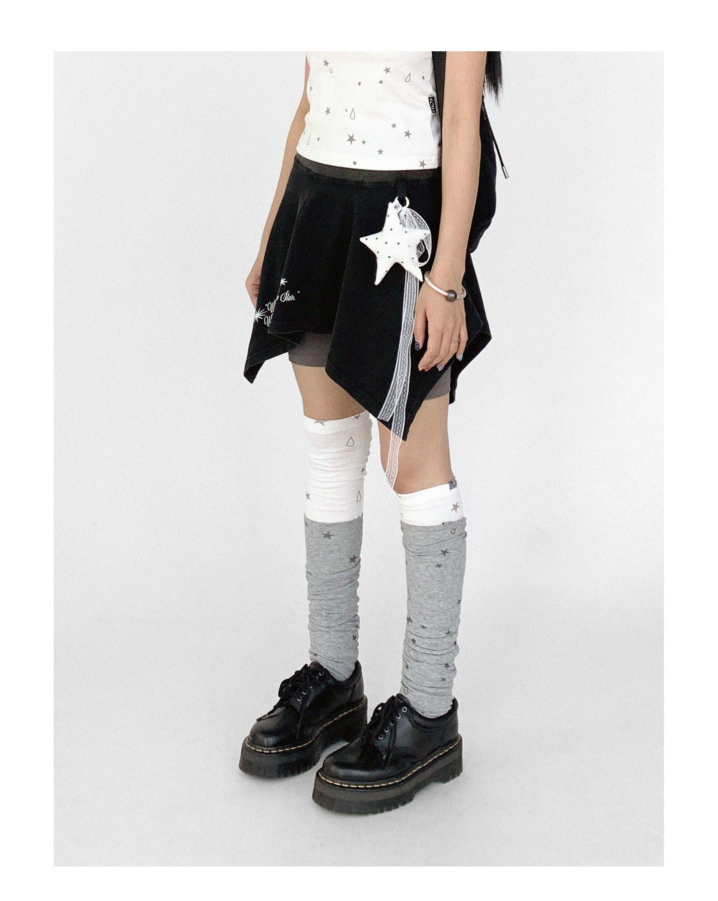 "Tears Star" stretch knit print socks