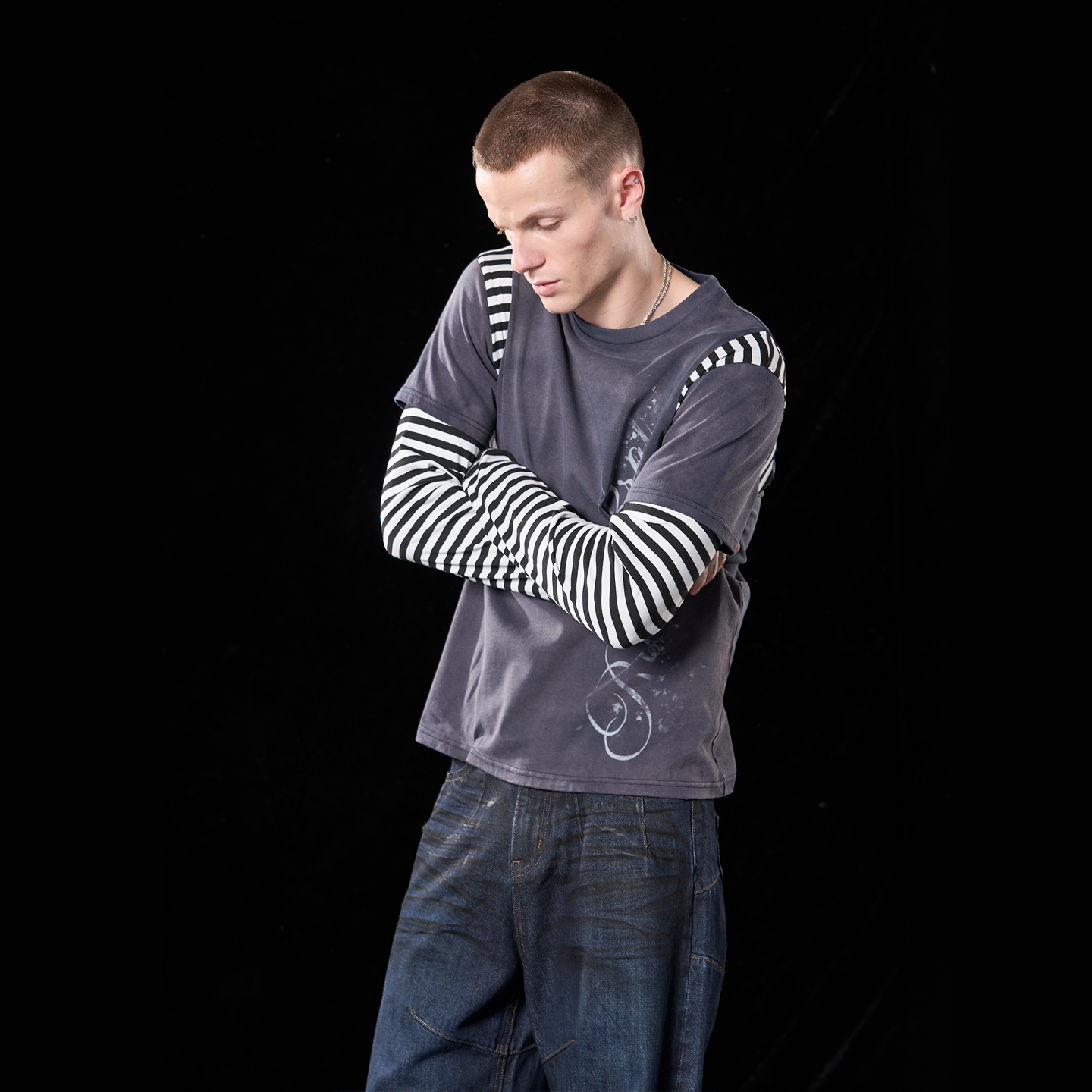 Stripe paneled long sleeve T-shirt