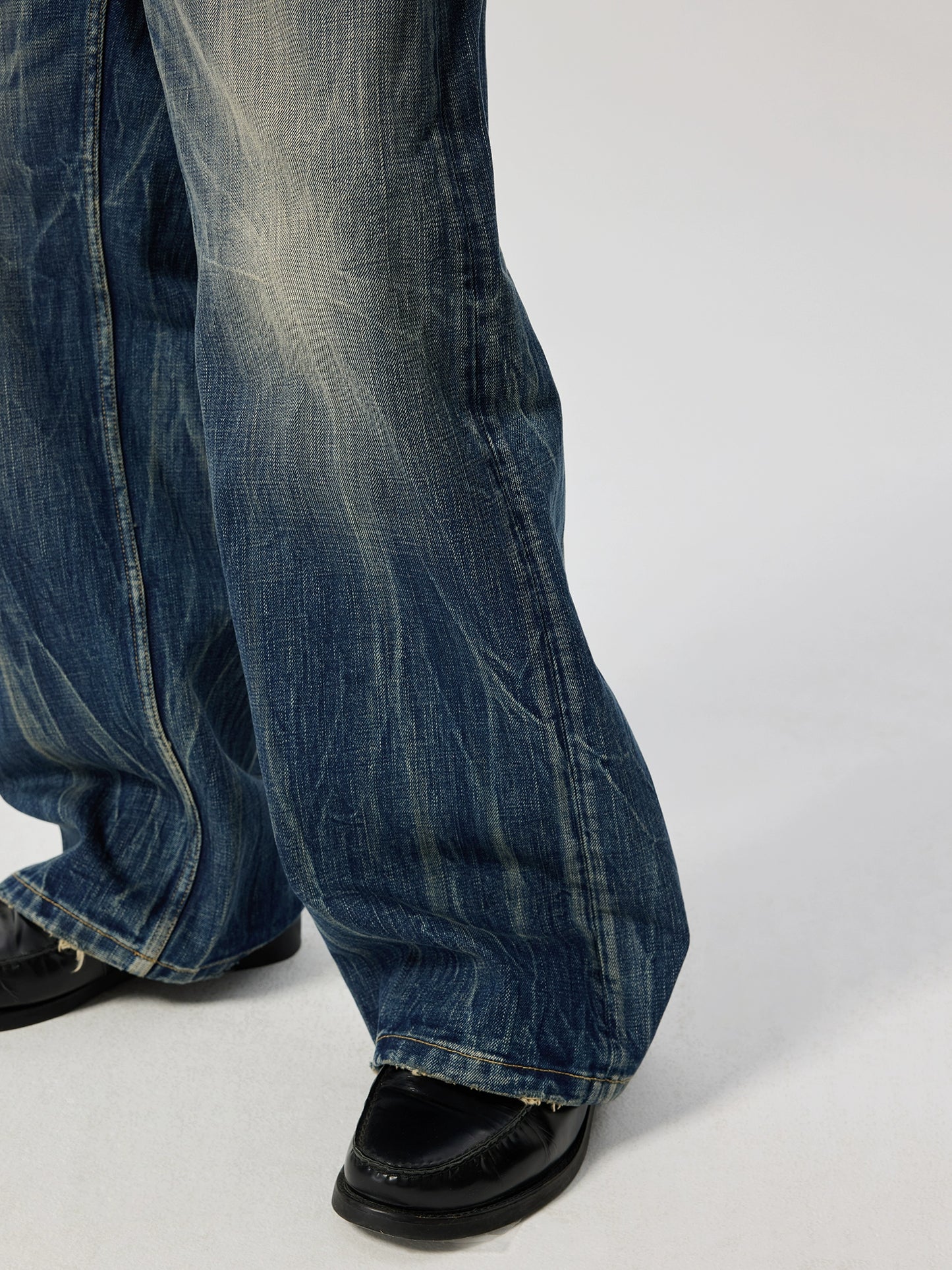 Lightning Wash Jeans