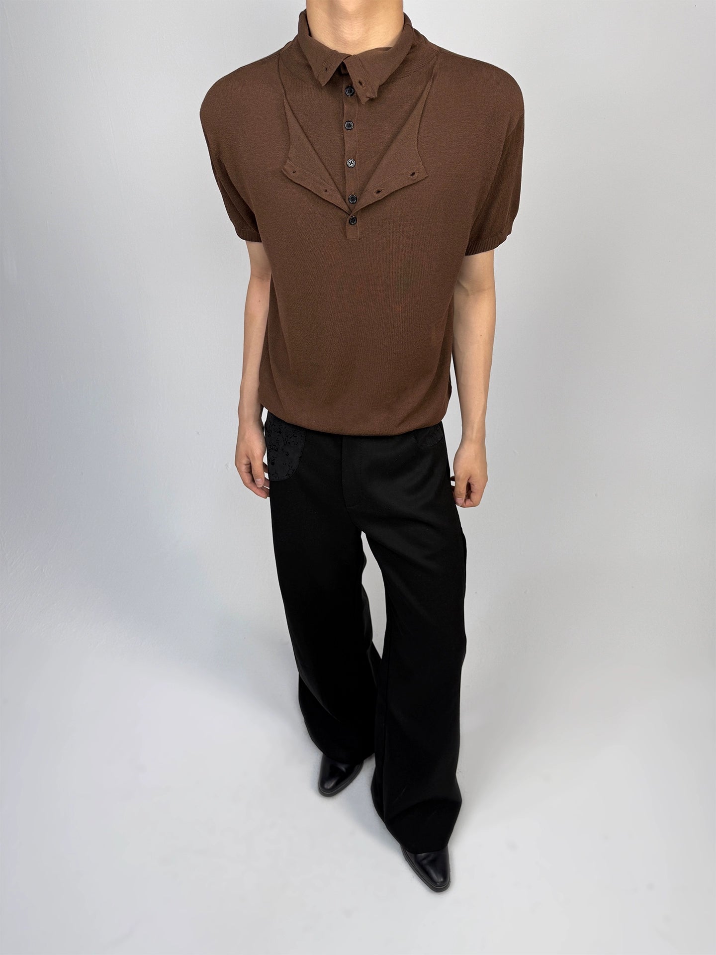"Accumulation" layered collar Short Sleeve T-Shirt