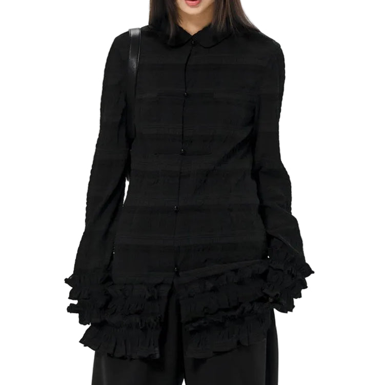 Shirred lace slightly wrinkled shirt