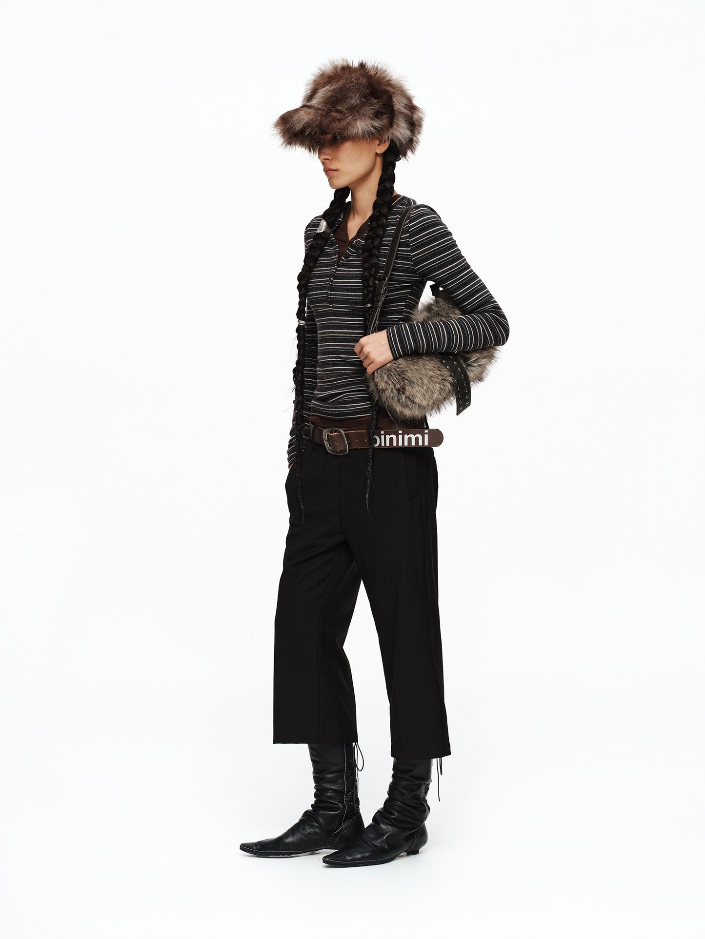 vintage velvet V-neck base henry collar T-shirt